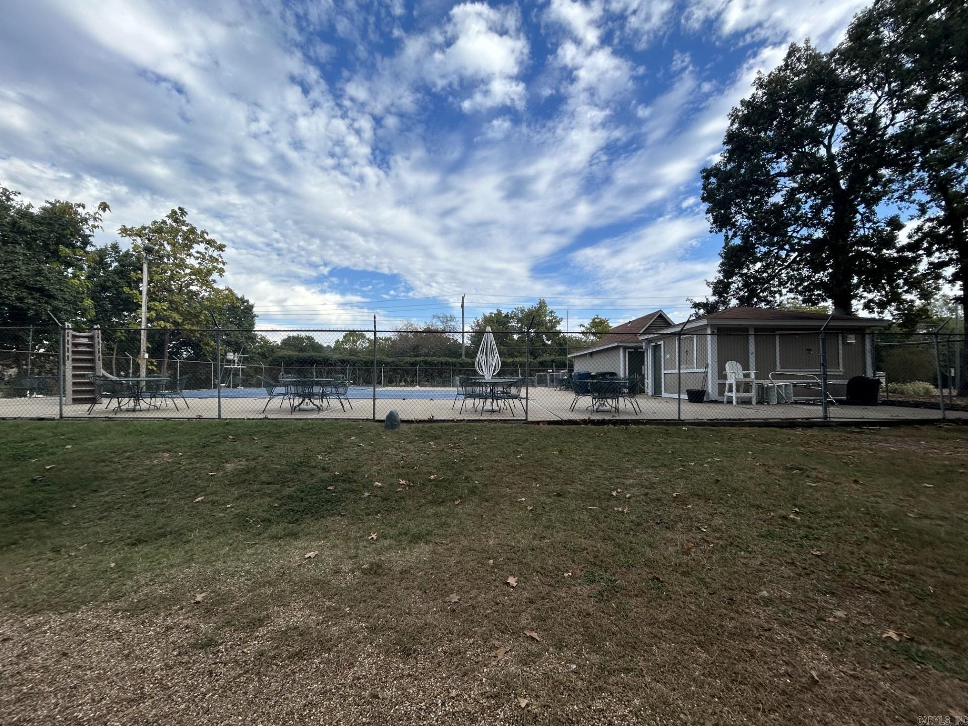 1807 Shumate Drive Little Rock, AR 72212-3859