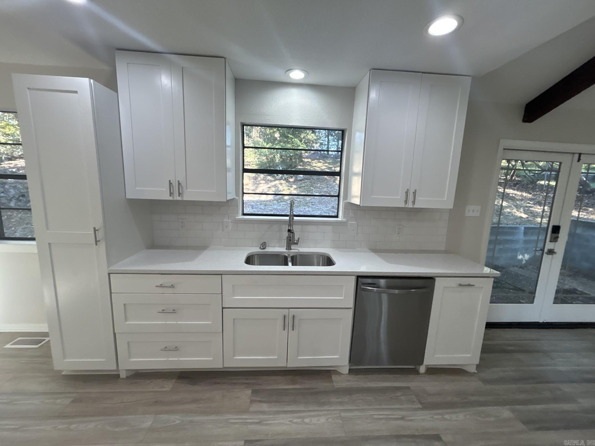 1807 Shumate Drive Little Rock, AR 72212-3859