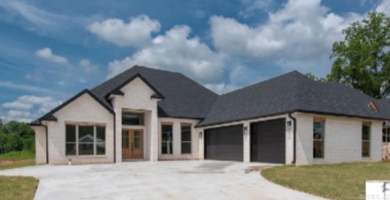 603 Corondelet Lane  Maumelle, AR