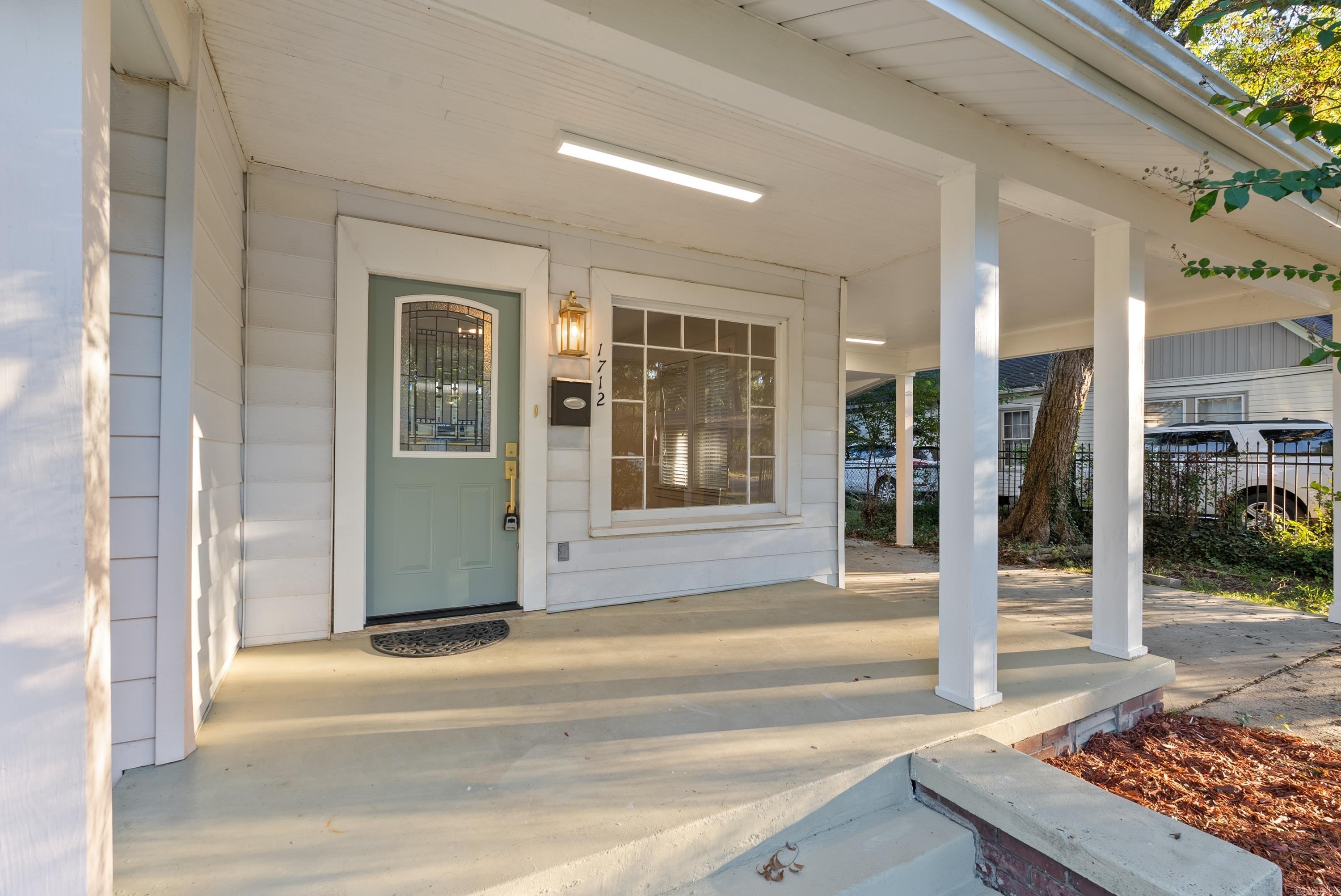 1712 Simms  Conway, AR