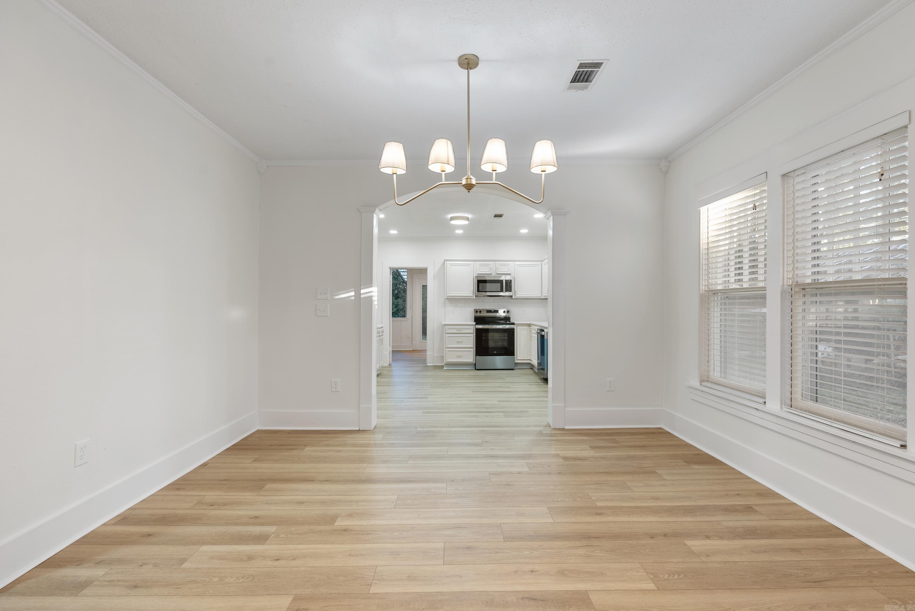 1712 Simms  Conway, AR