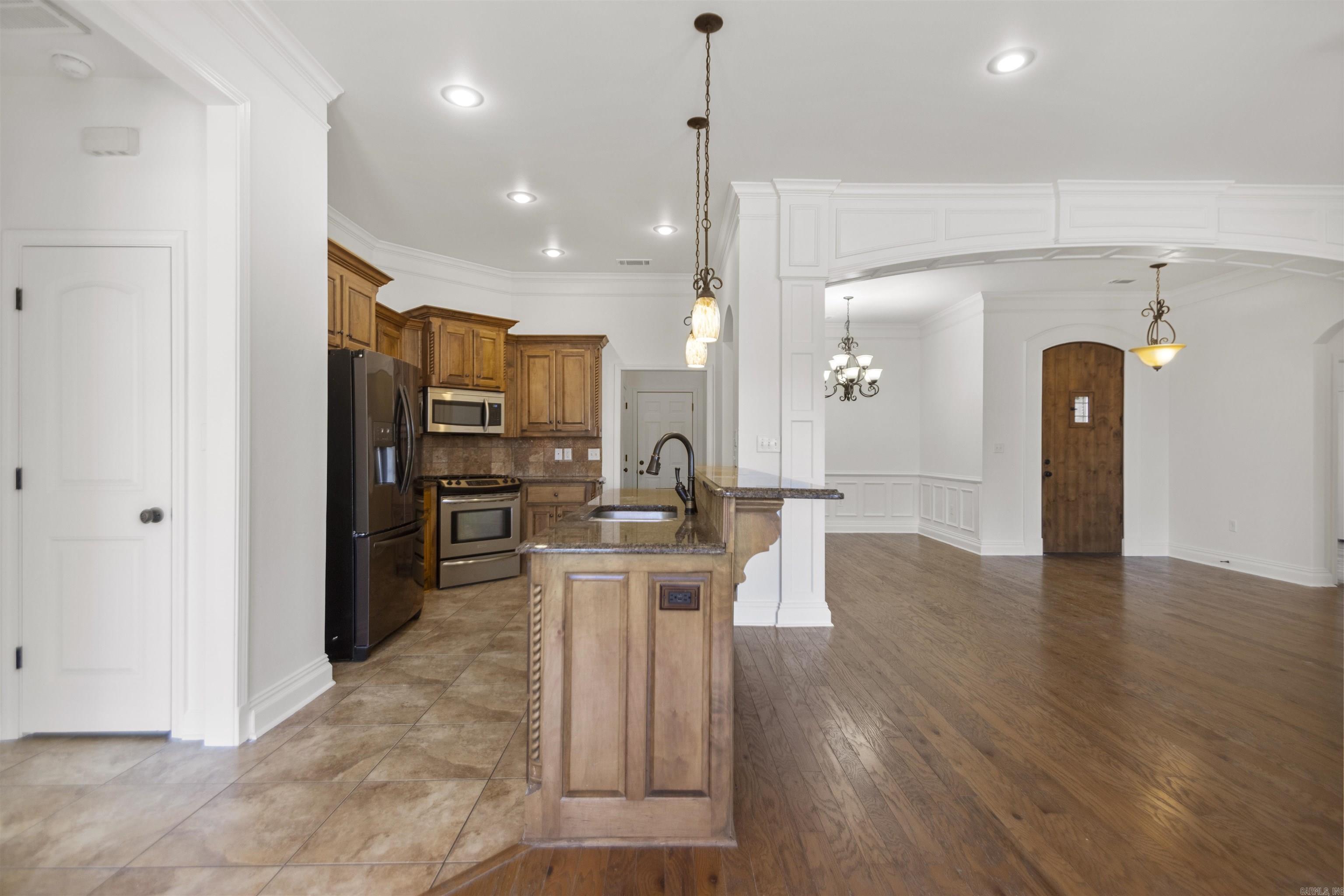 1100 Wheatland Cv  Benton, AR