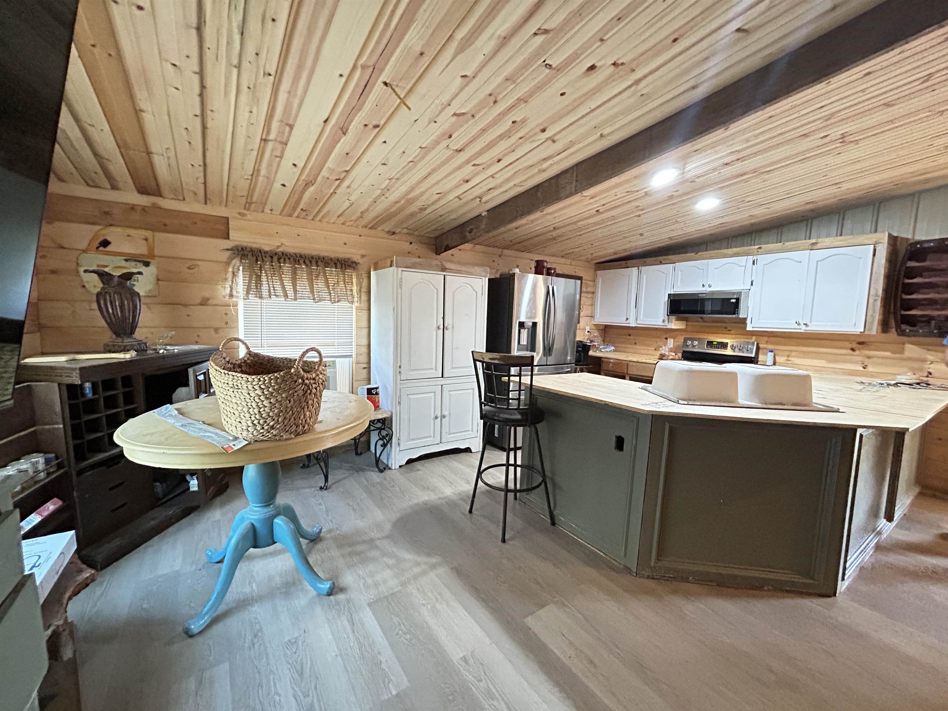 TBD River Front  Hardy, AR