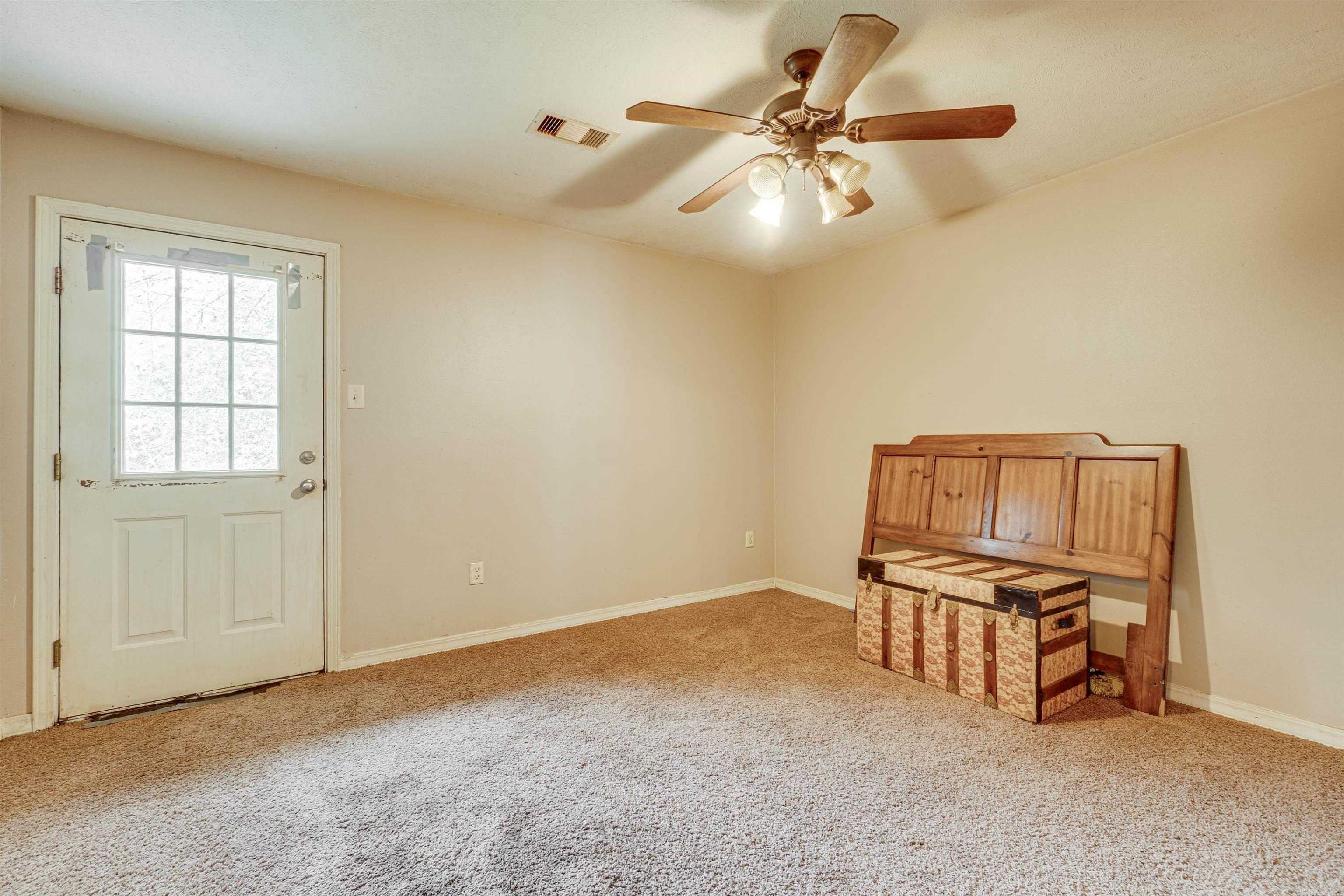 307 E Center  Morrilton, AR