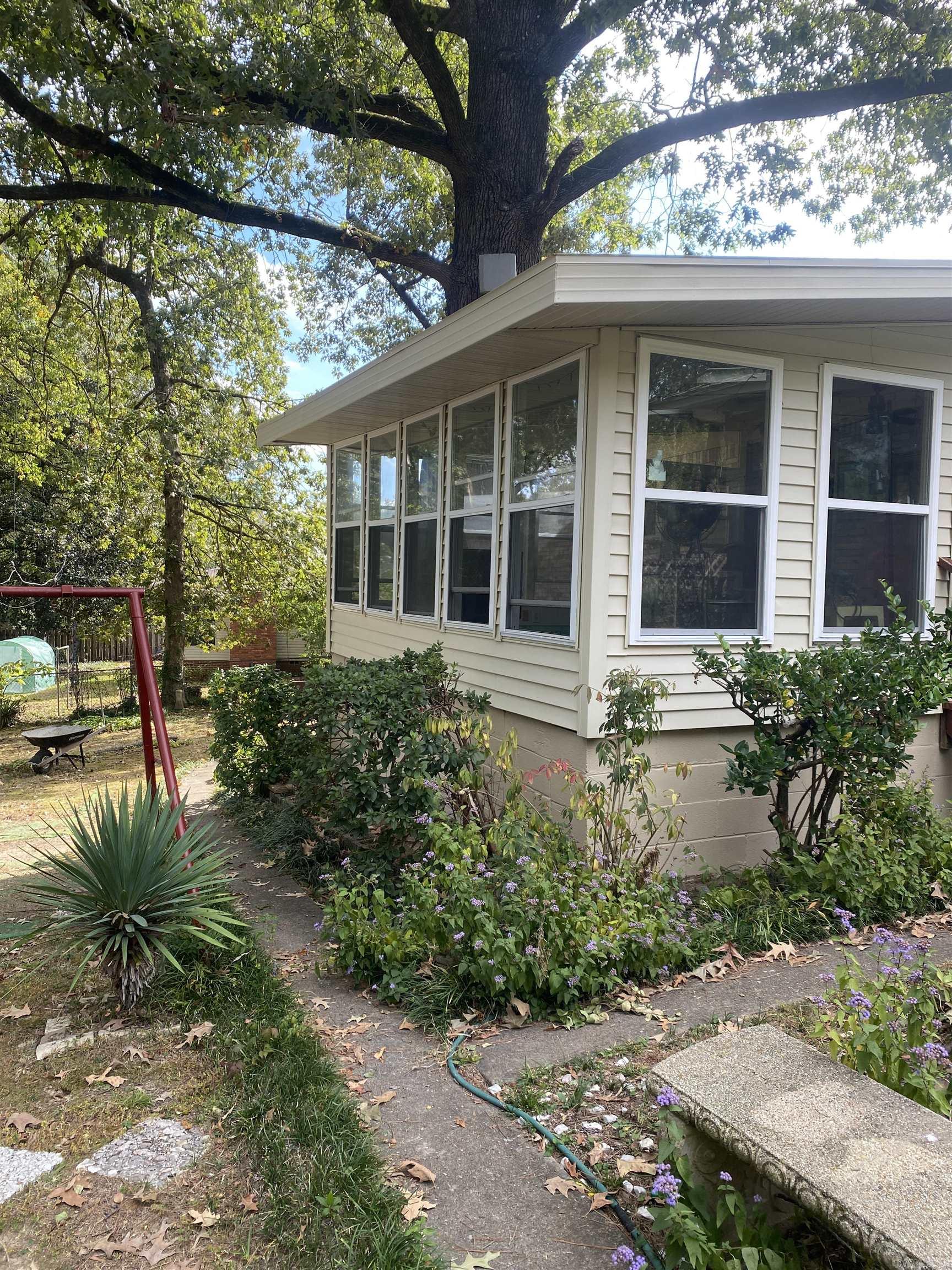 5 Westwood Lane  Little Rock, AR