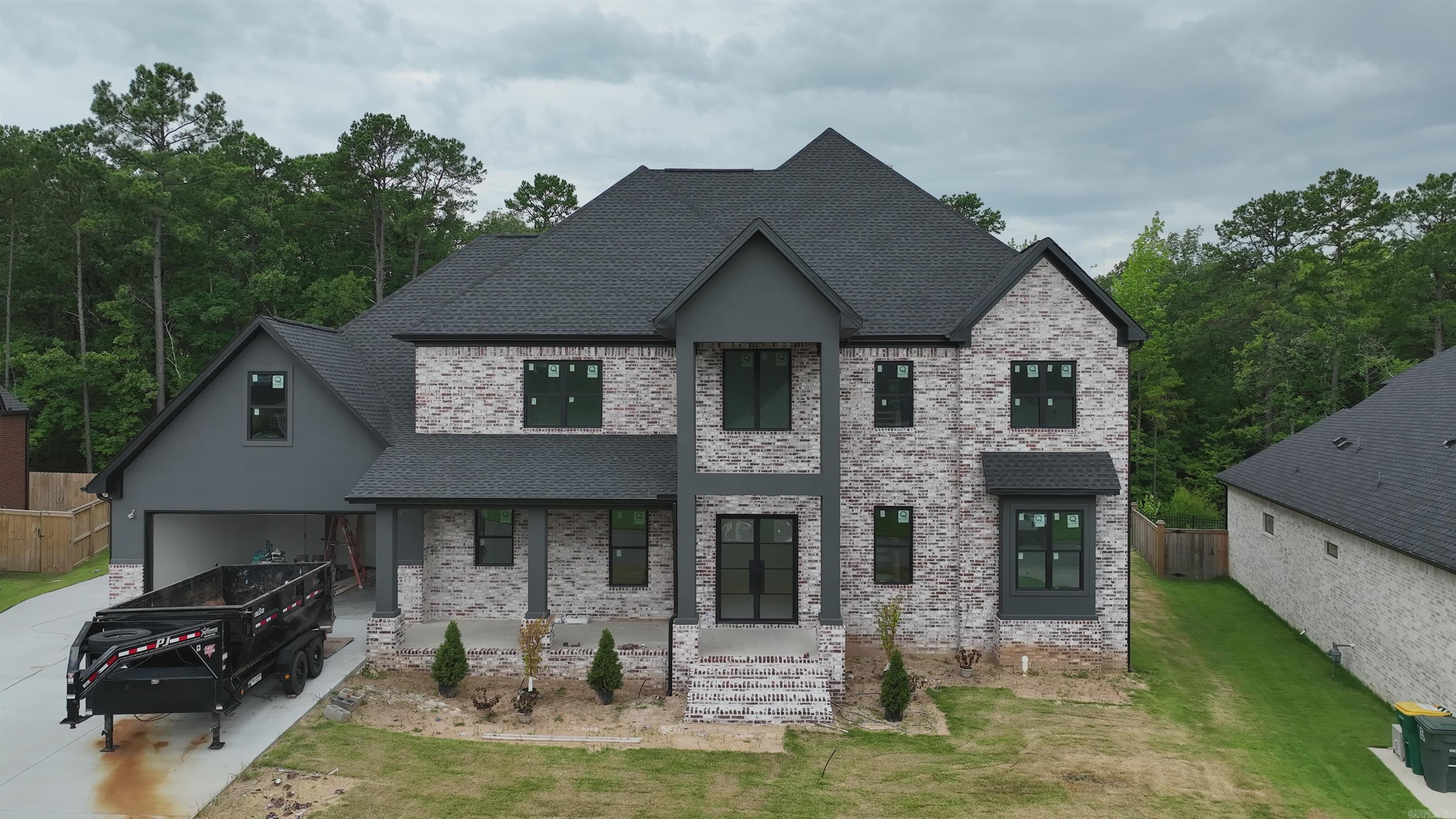 210 ABINGTON Circle