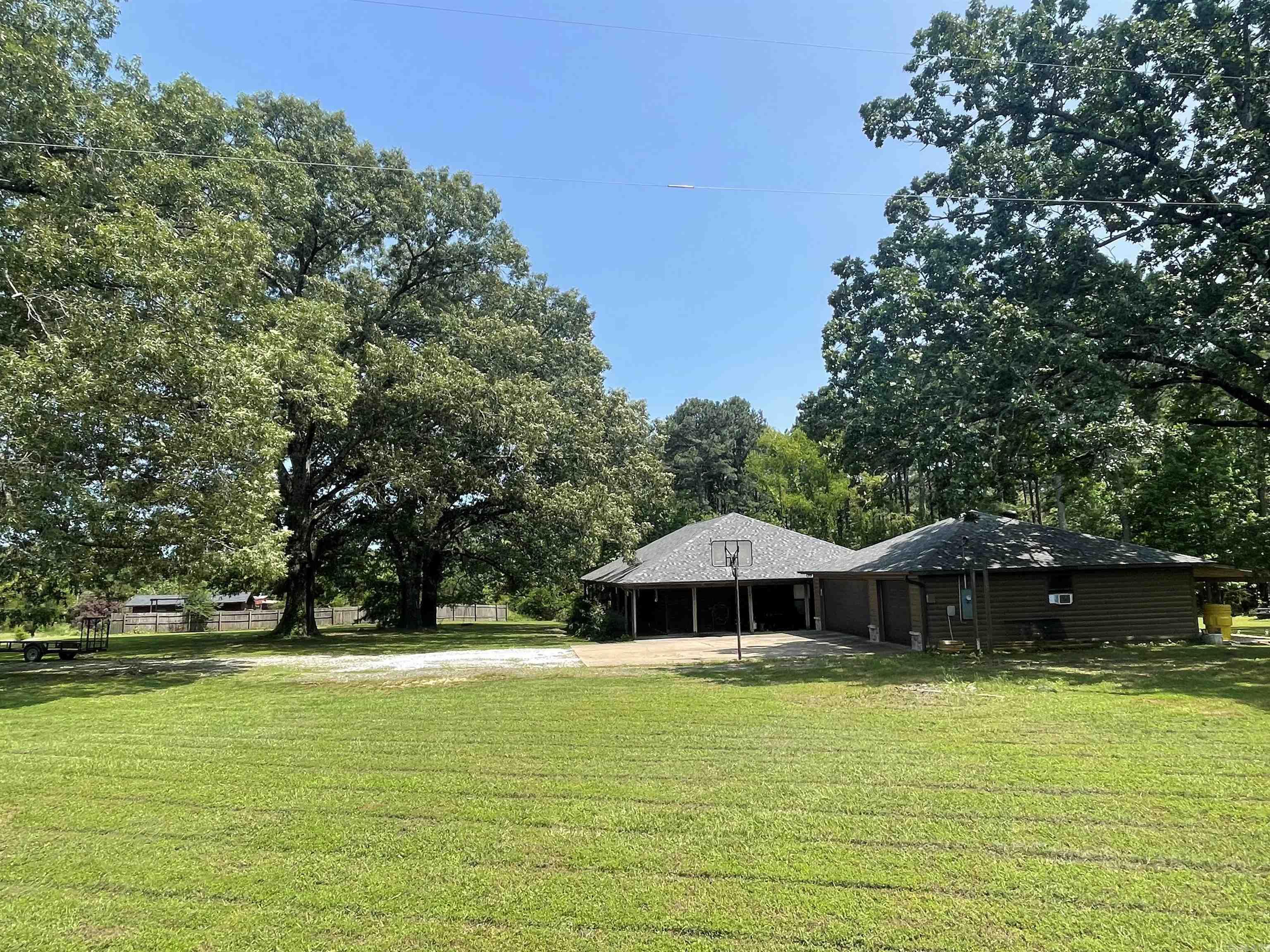 1893 Quapaw  Bismarck, AR