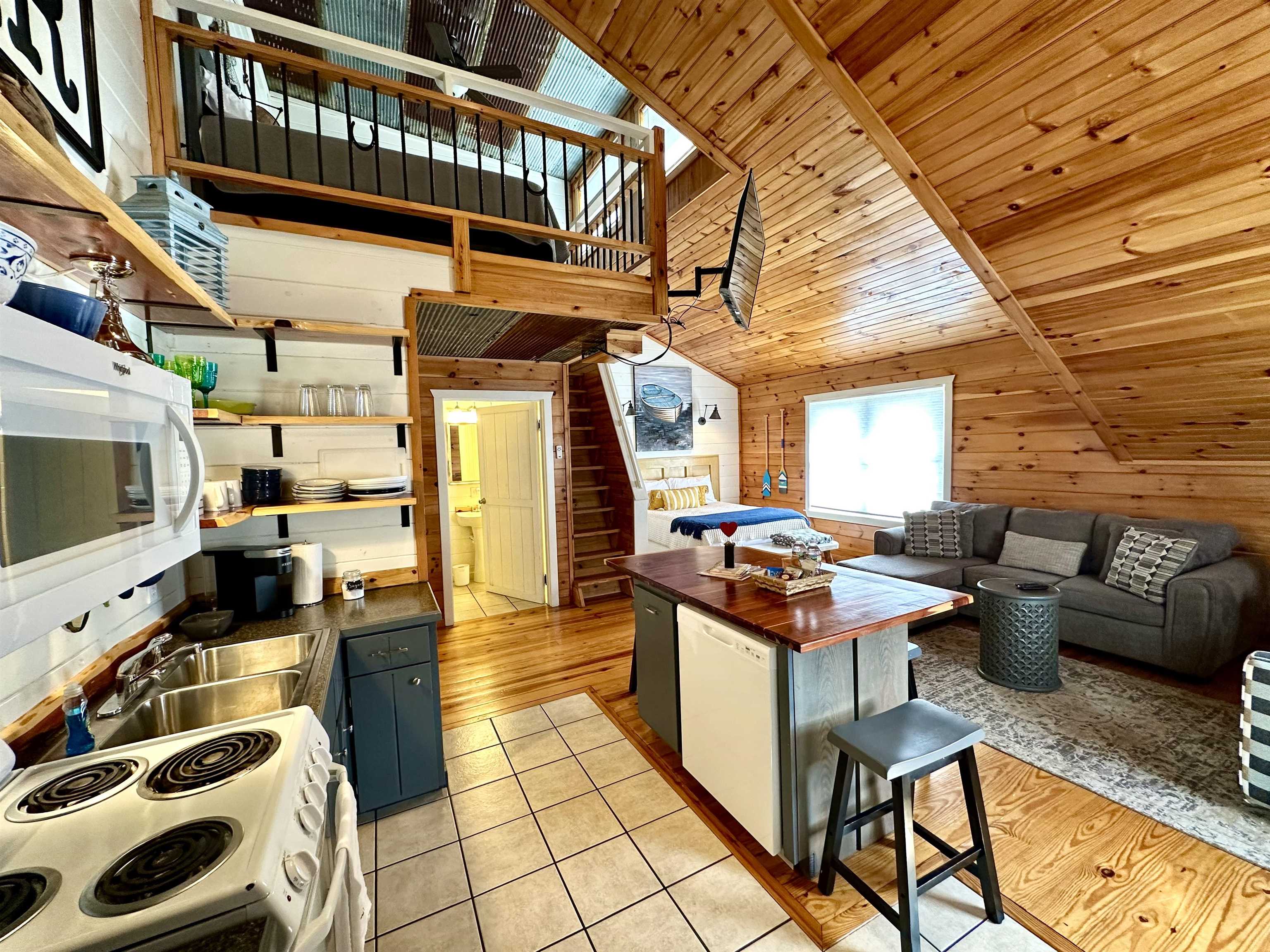 144 Hollie Lane Mountain View, AR 72556