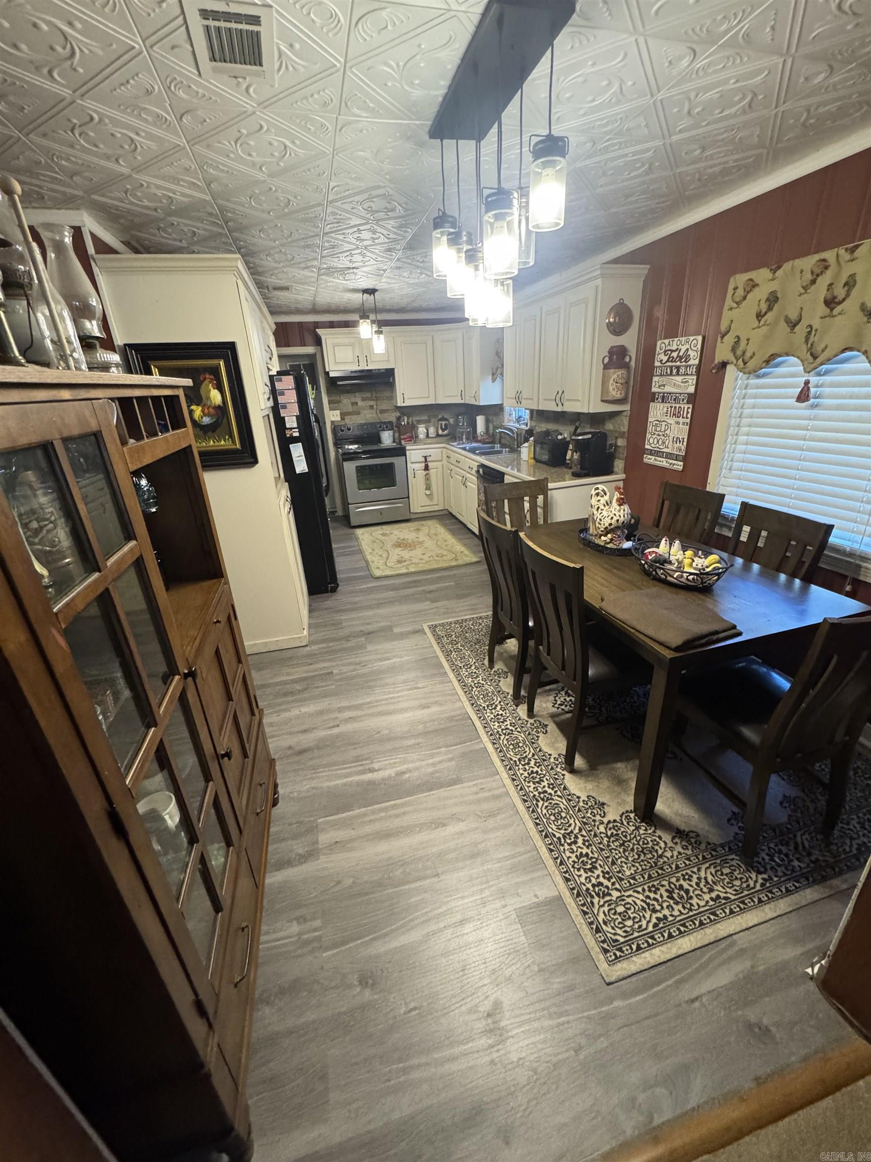 512 West Street  White Hall, AR