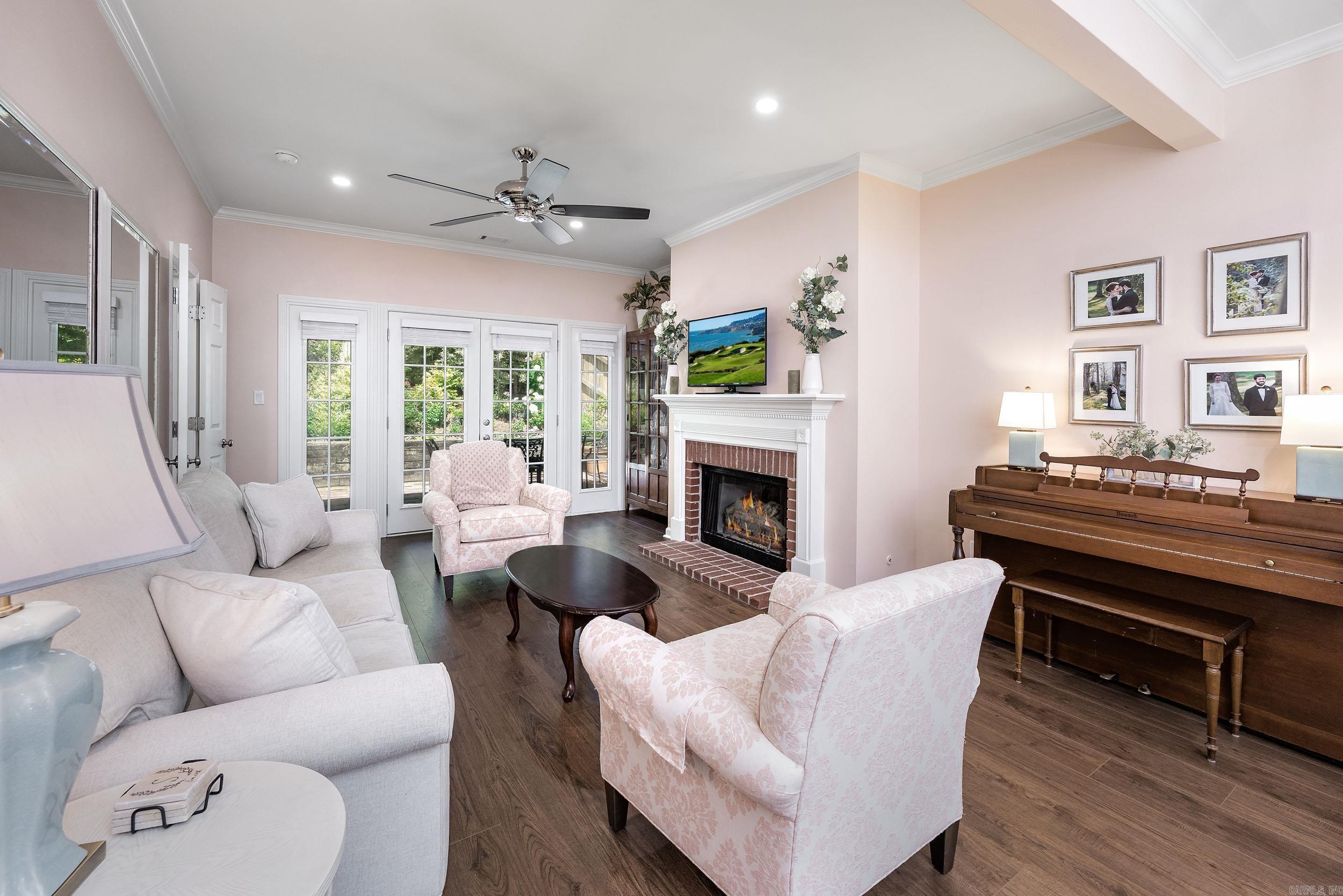 26 Foxcroft Village  Little Rock, AR