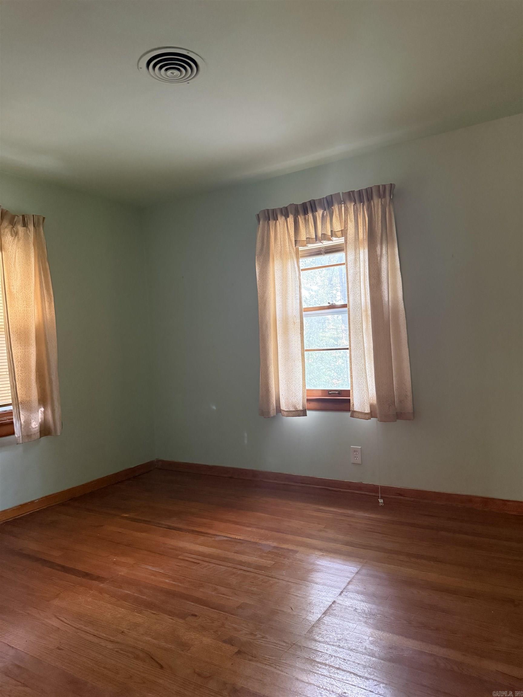 5302 A Street Little Rock, AR 72205