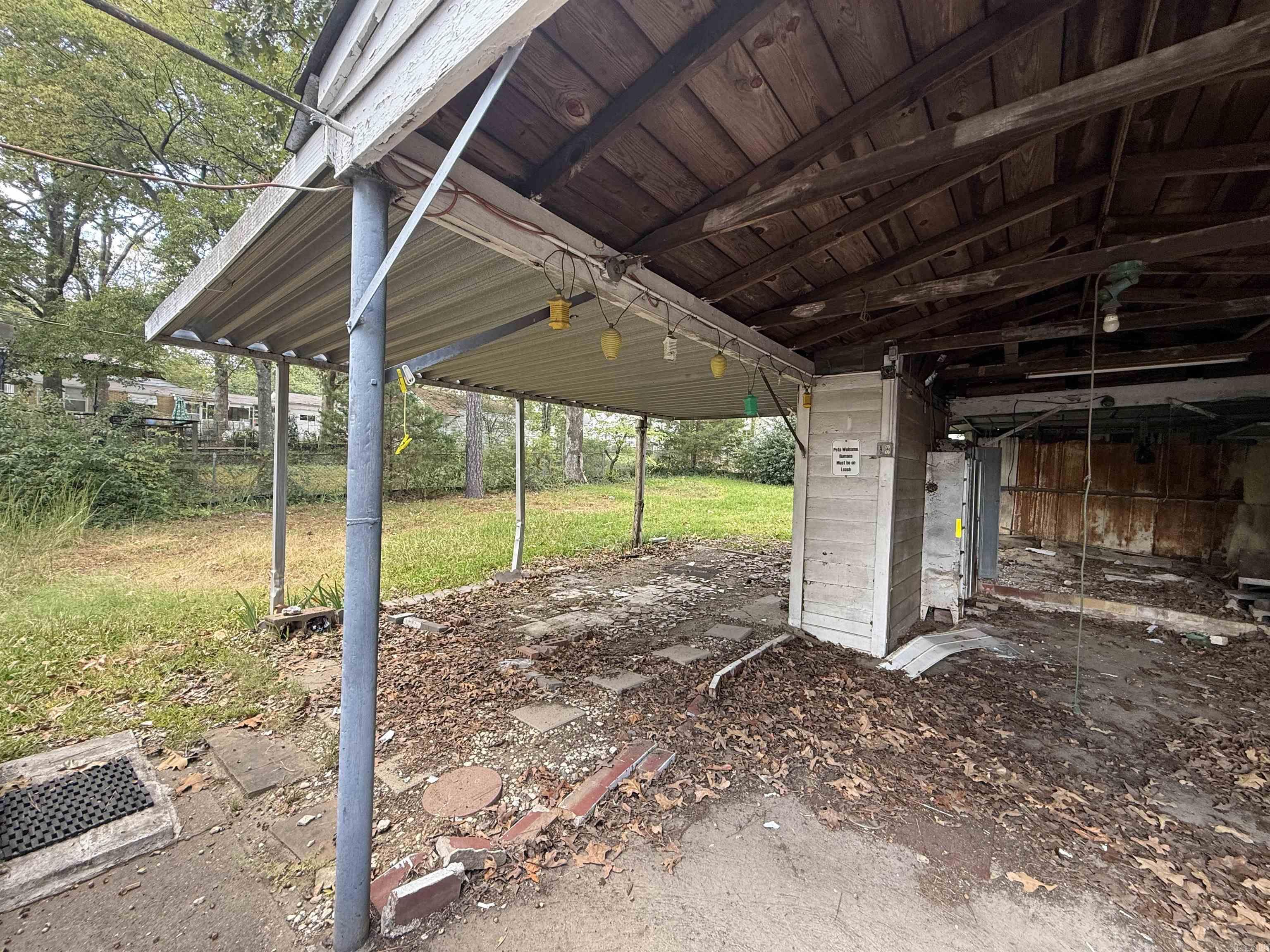 5302 A Street Little Rock, AR 72205