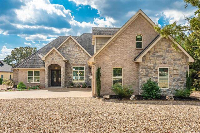 50  Maravilla  Hot Springs Village, AR