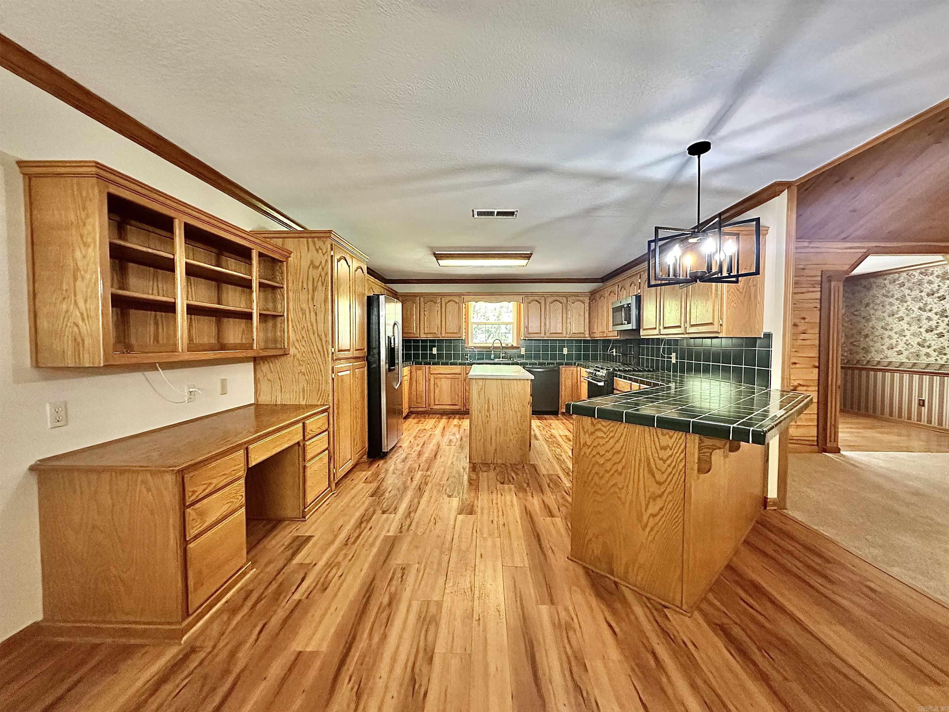 2404 N Arch  Sheridan, AR