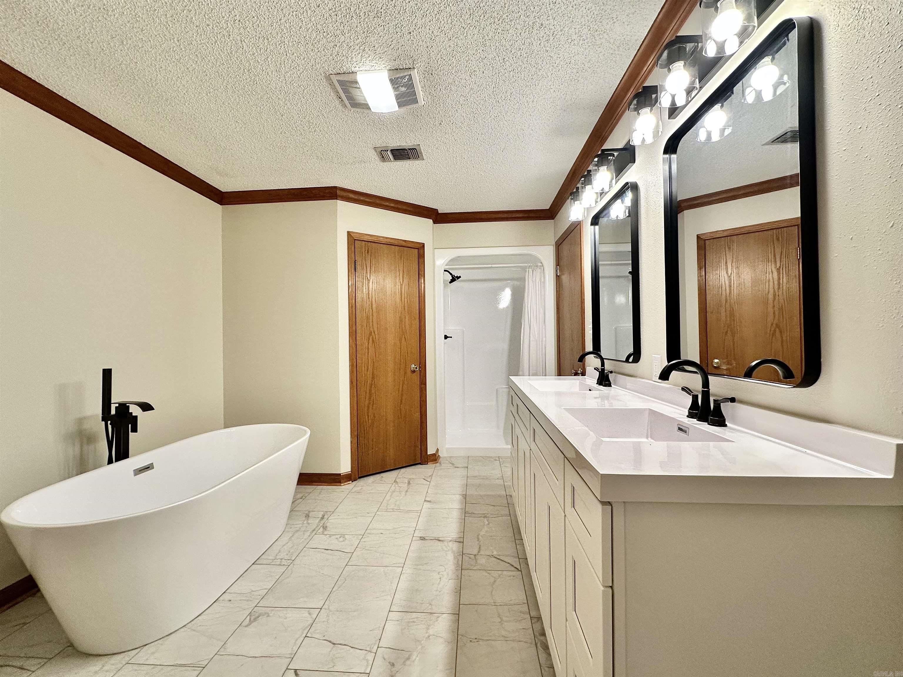 2404 N Arch  Sheridan, AR