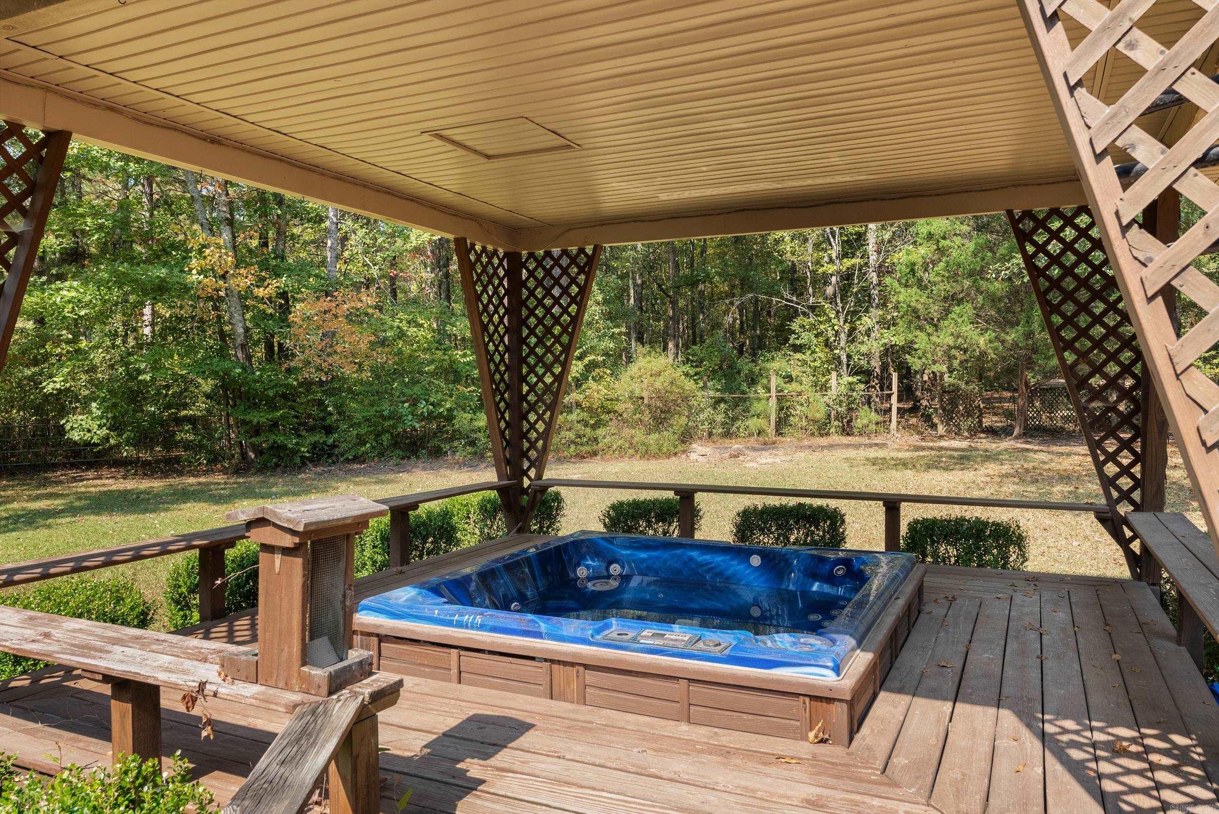 2404 N Arch  Sheridan, AR