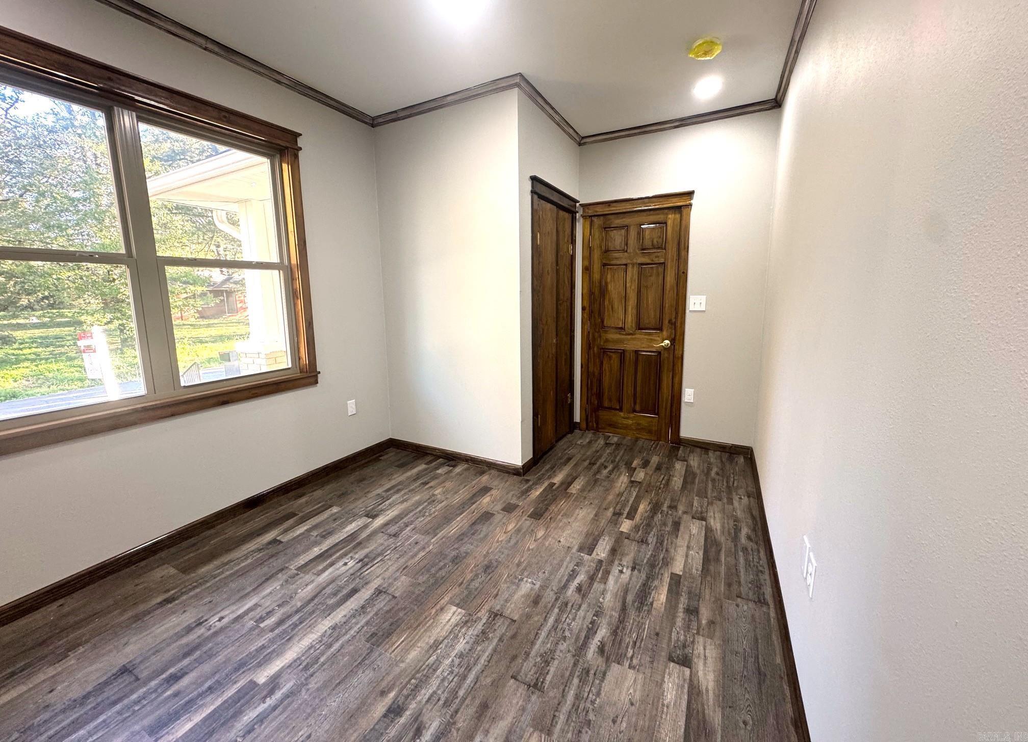 307 Wall Street Morrilton, AR 72110