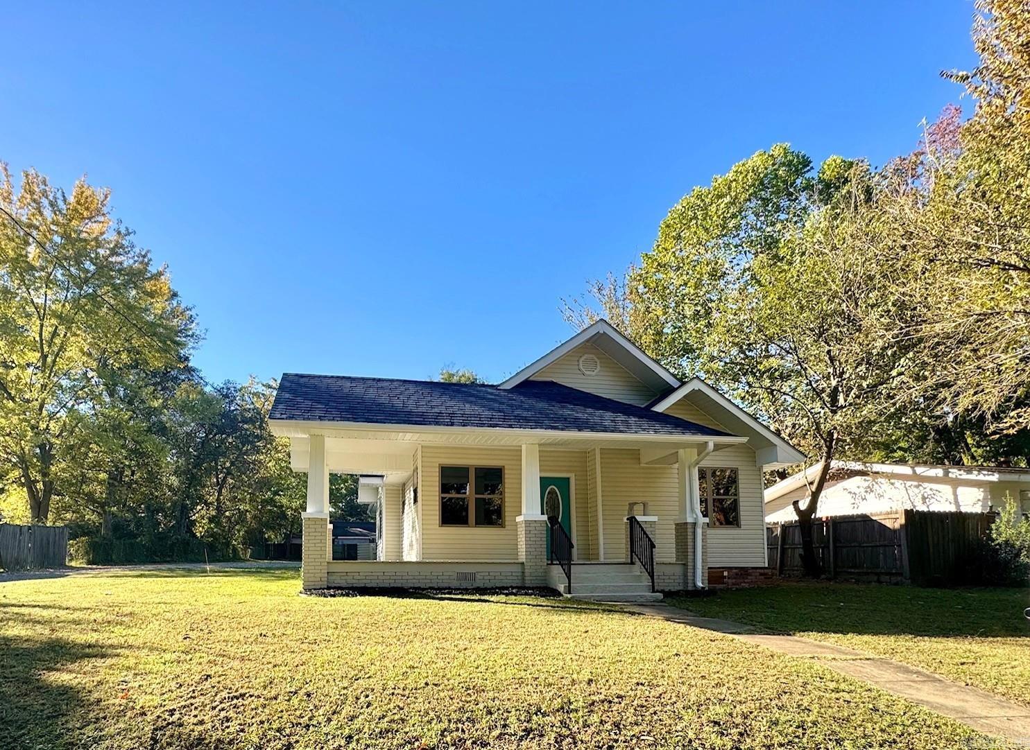 307 Wall Street Morrilton, AR 72110