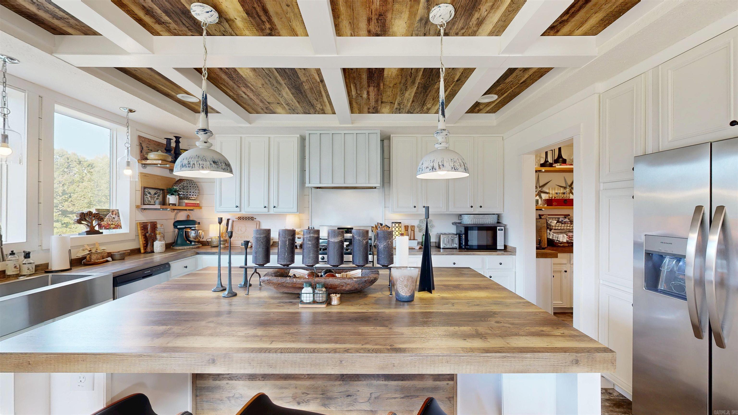 2570 Highway  7  Bismarck, AR