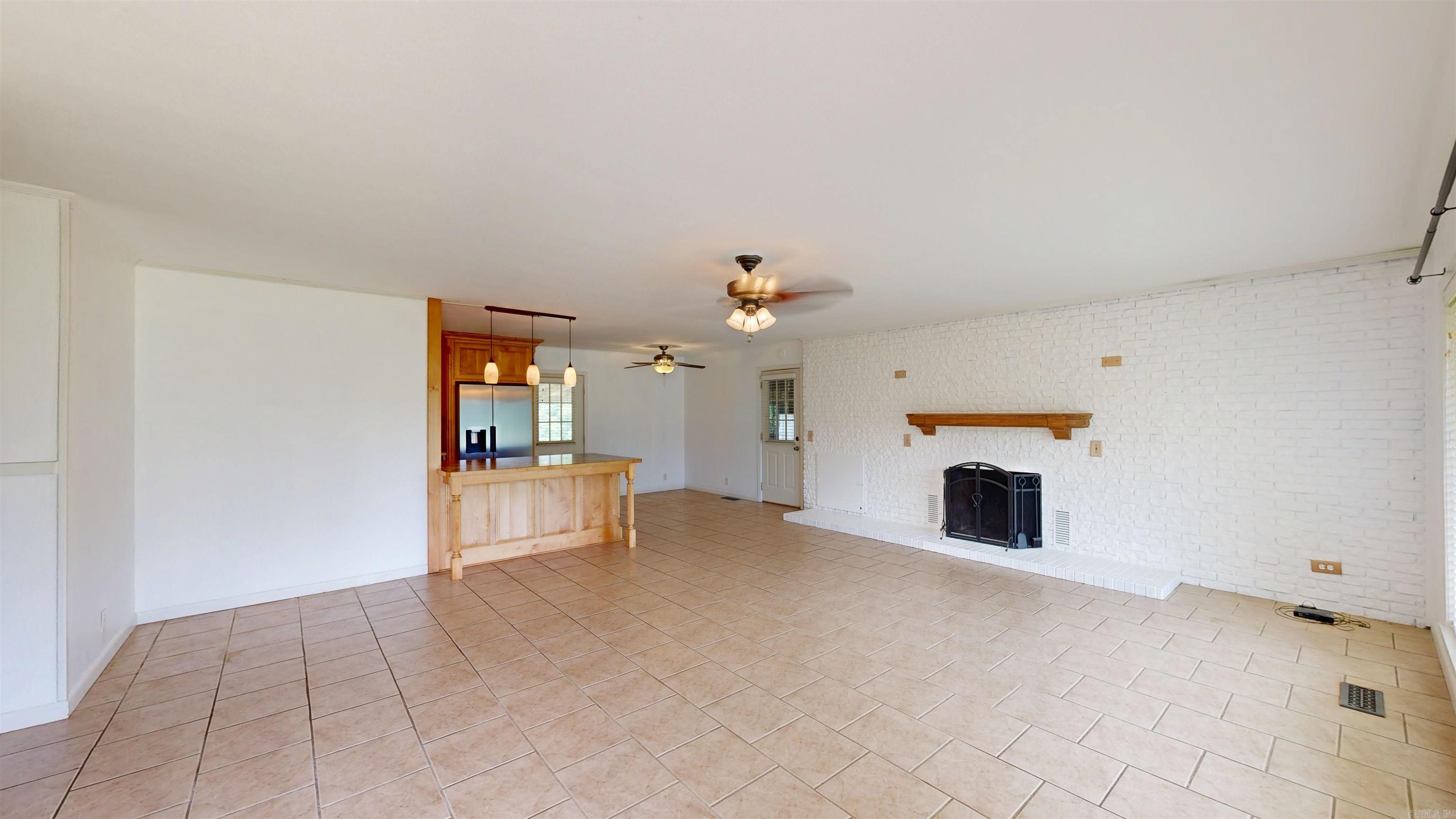 2570 Highway  7  Bismarck, AR