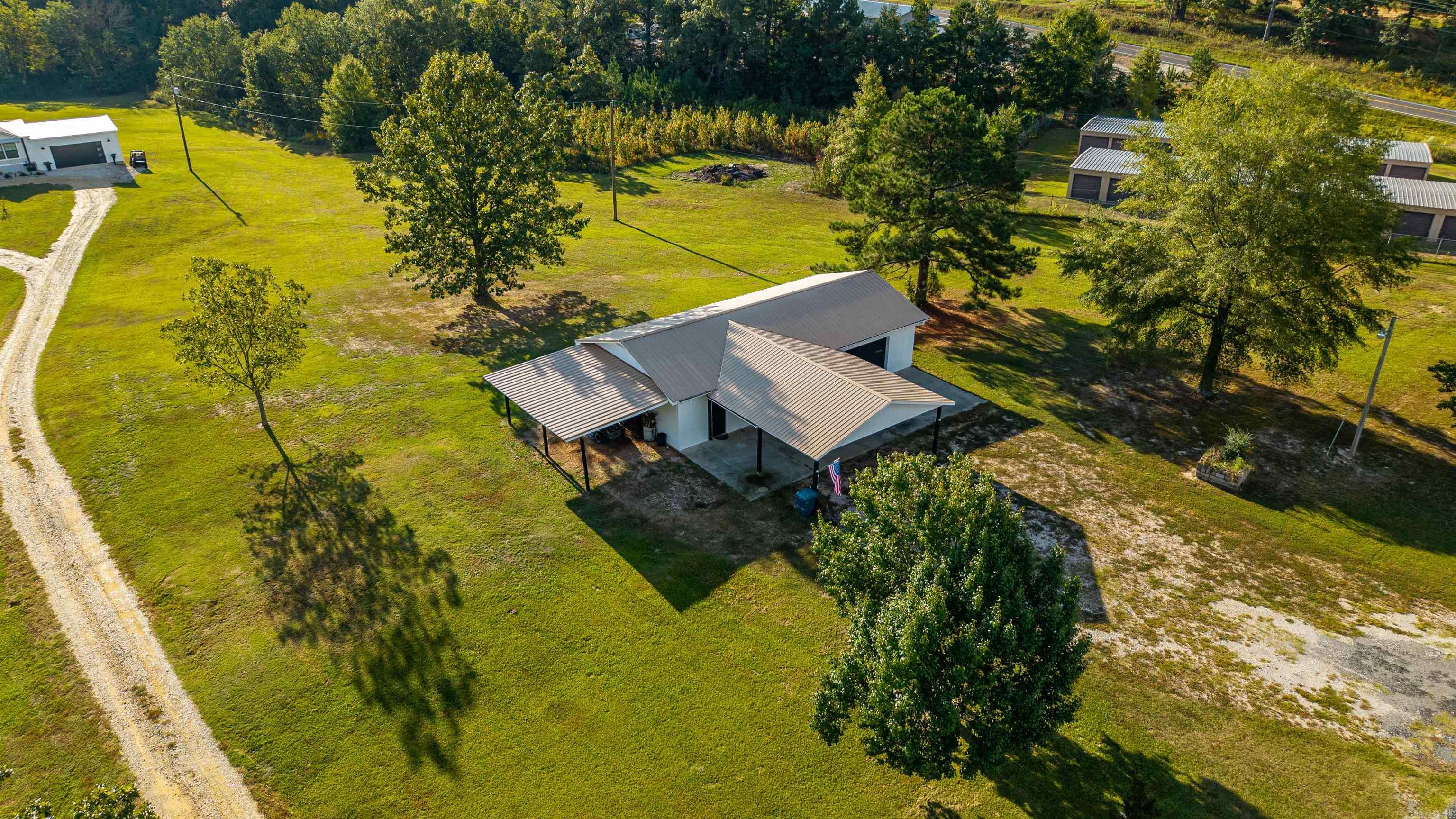 2570 Highway  7  Bismarck, AR