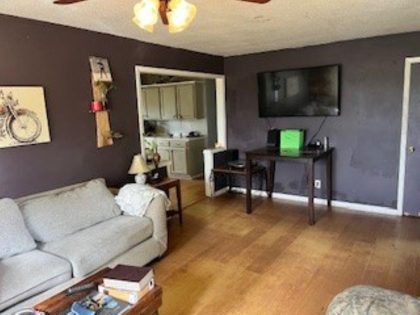 6578 Happy Hollow  Mountain View, AR