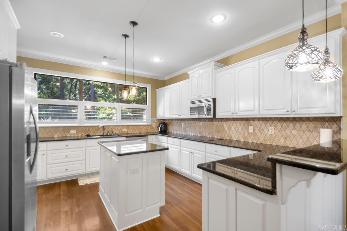 28 Bronte  Little Rock, AR