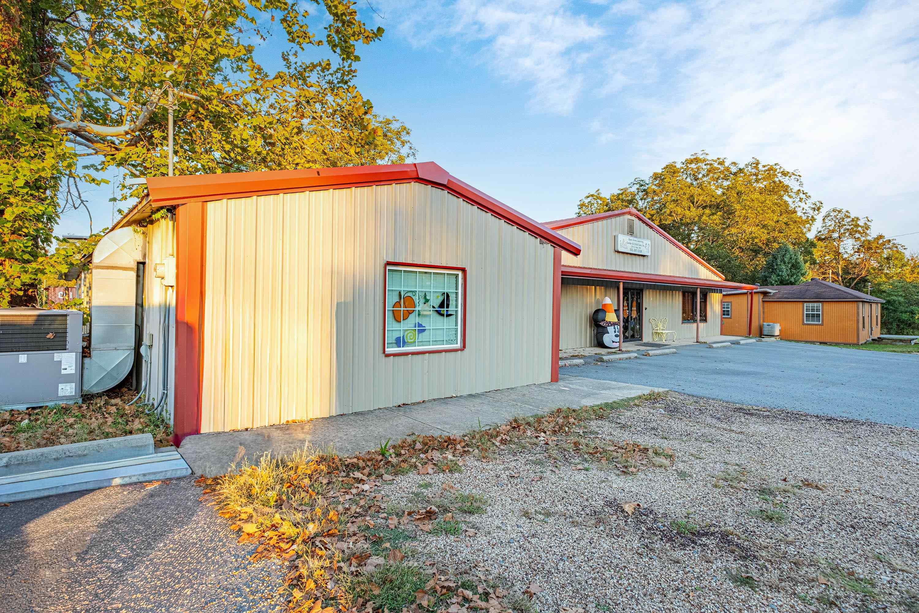 107 S HIghway 365  Redfield, AR