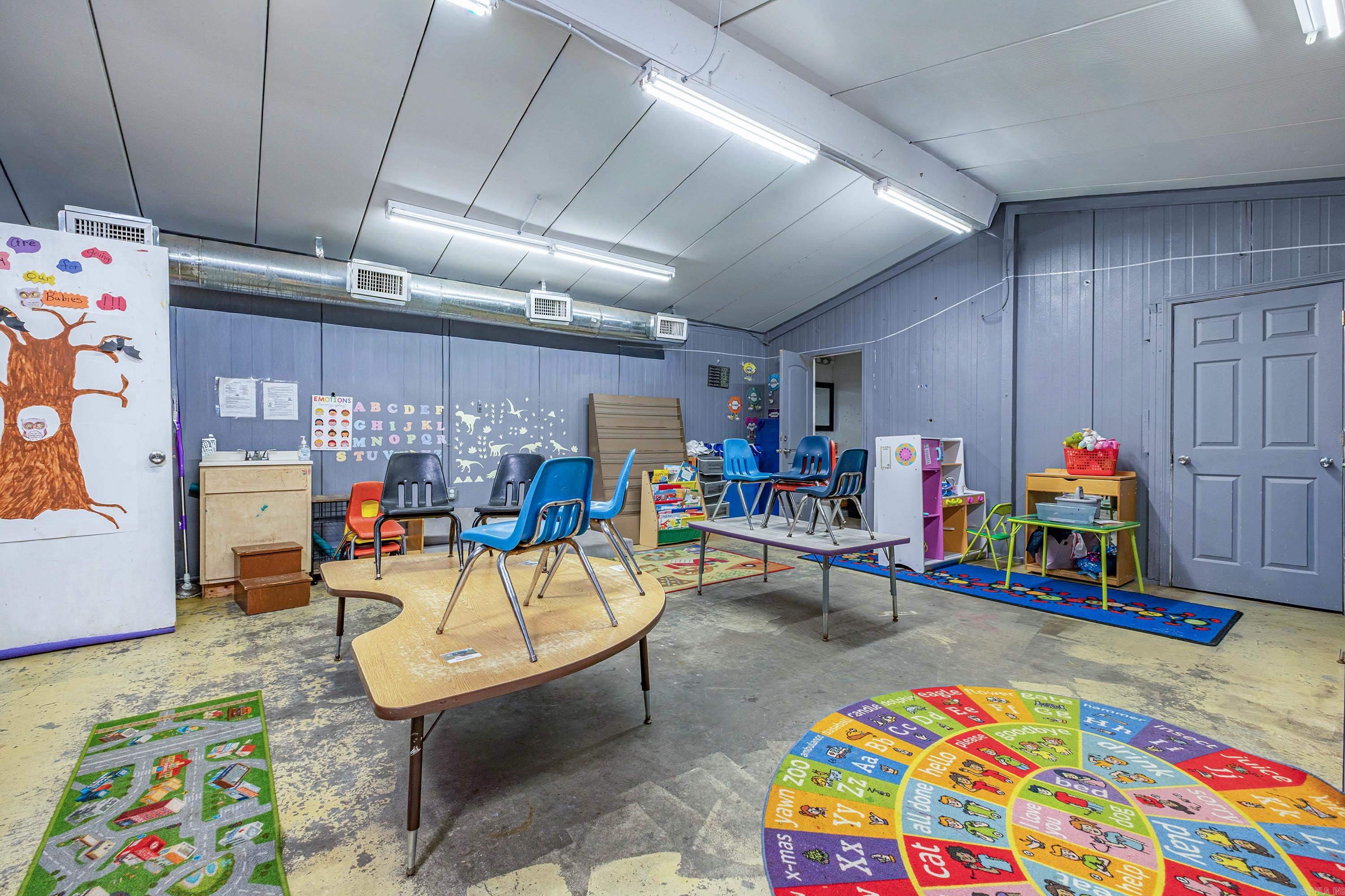 107 S HIghway 365  Redfield, AR