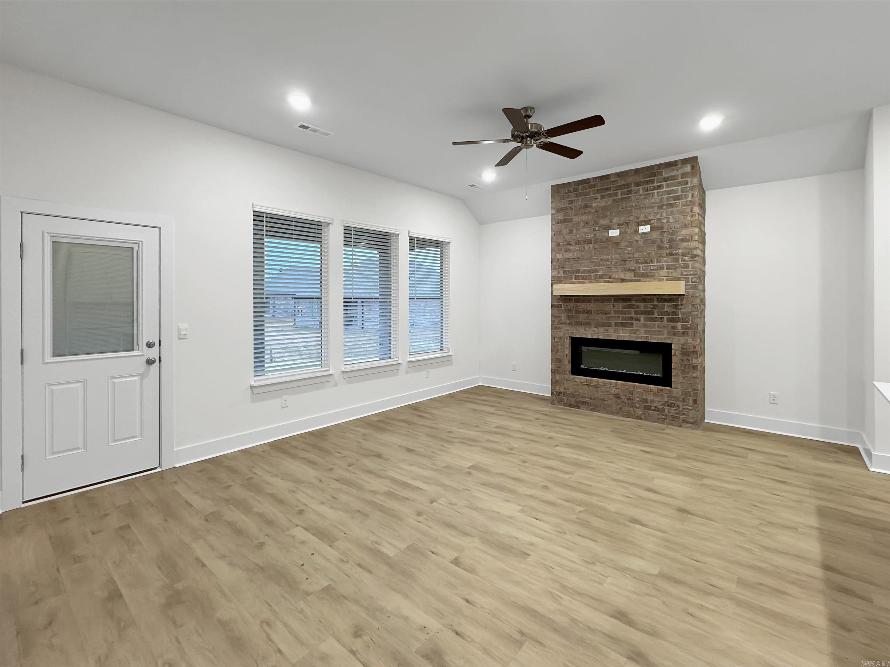 321 Cain  Maumelle, AR