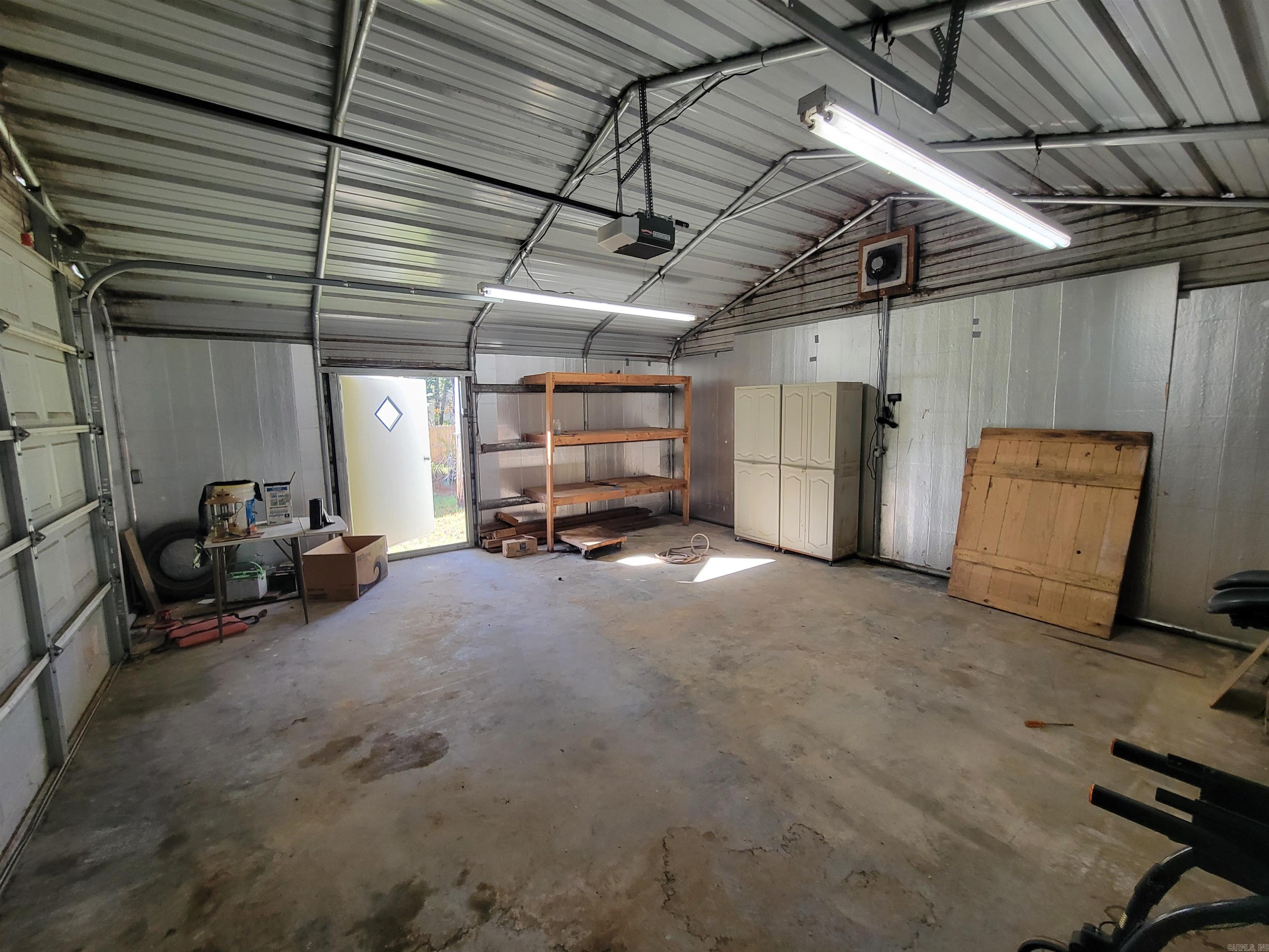 518 Pine St  Clinton, AR