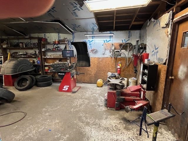 2260 W Main  Mountain View, AR