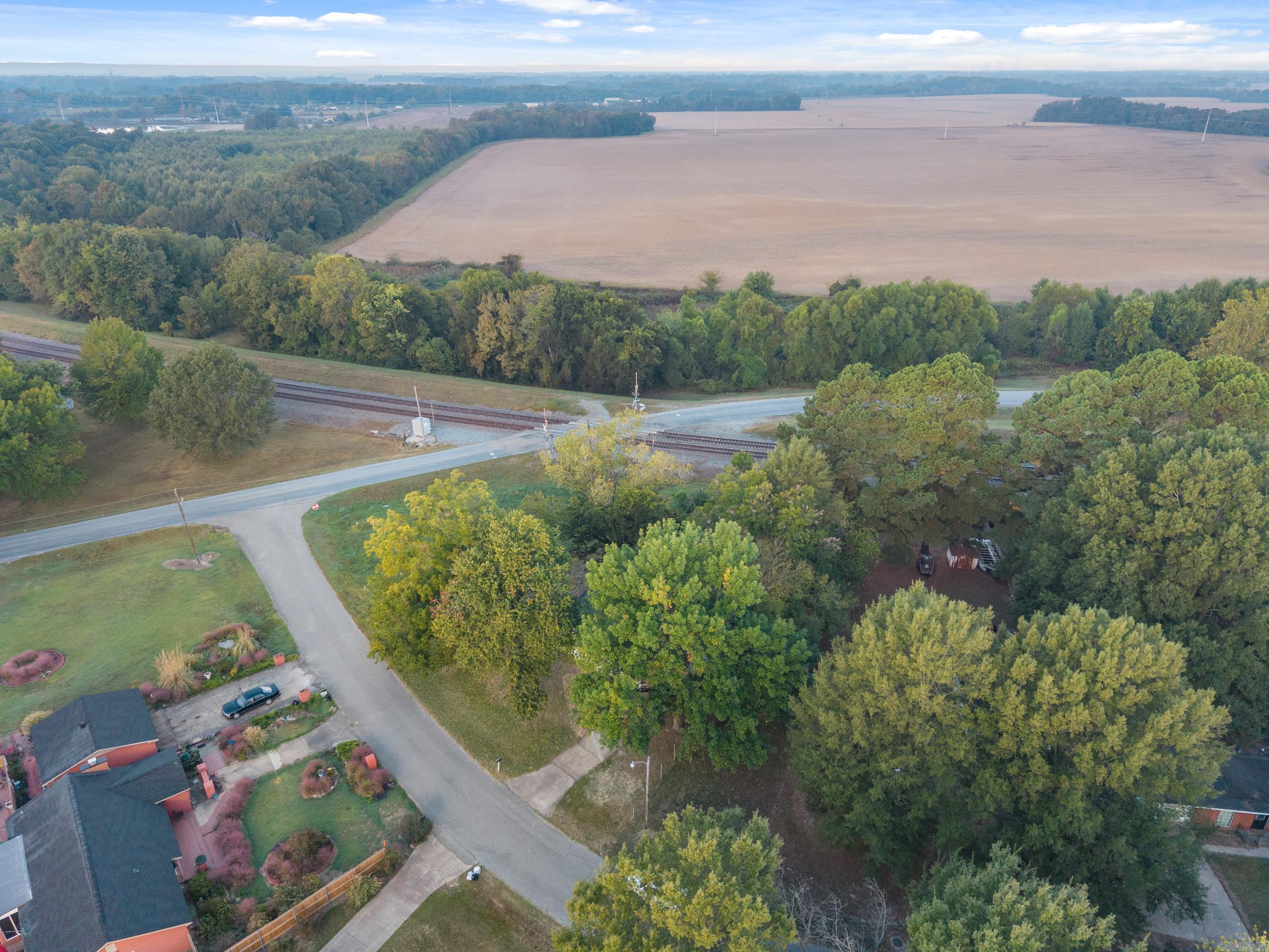 103 Maple  McCrory, AR