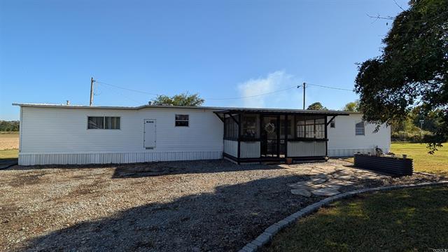 1001  Tamo River Rd  Grady, AR