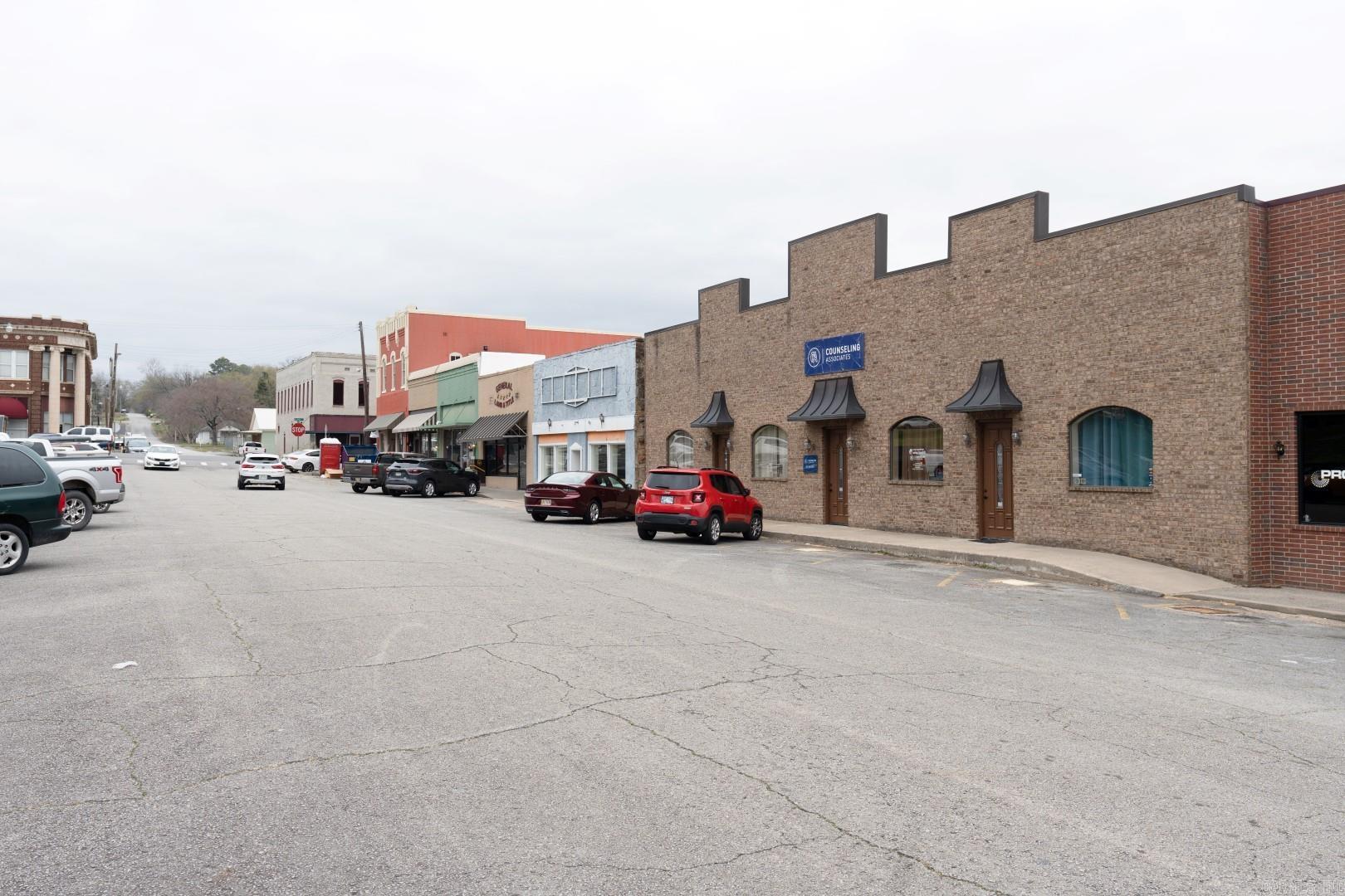 115 S 3rd  Heber Springs, AR