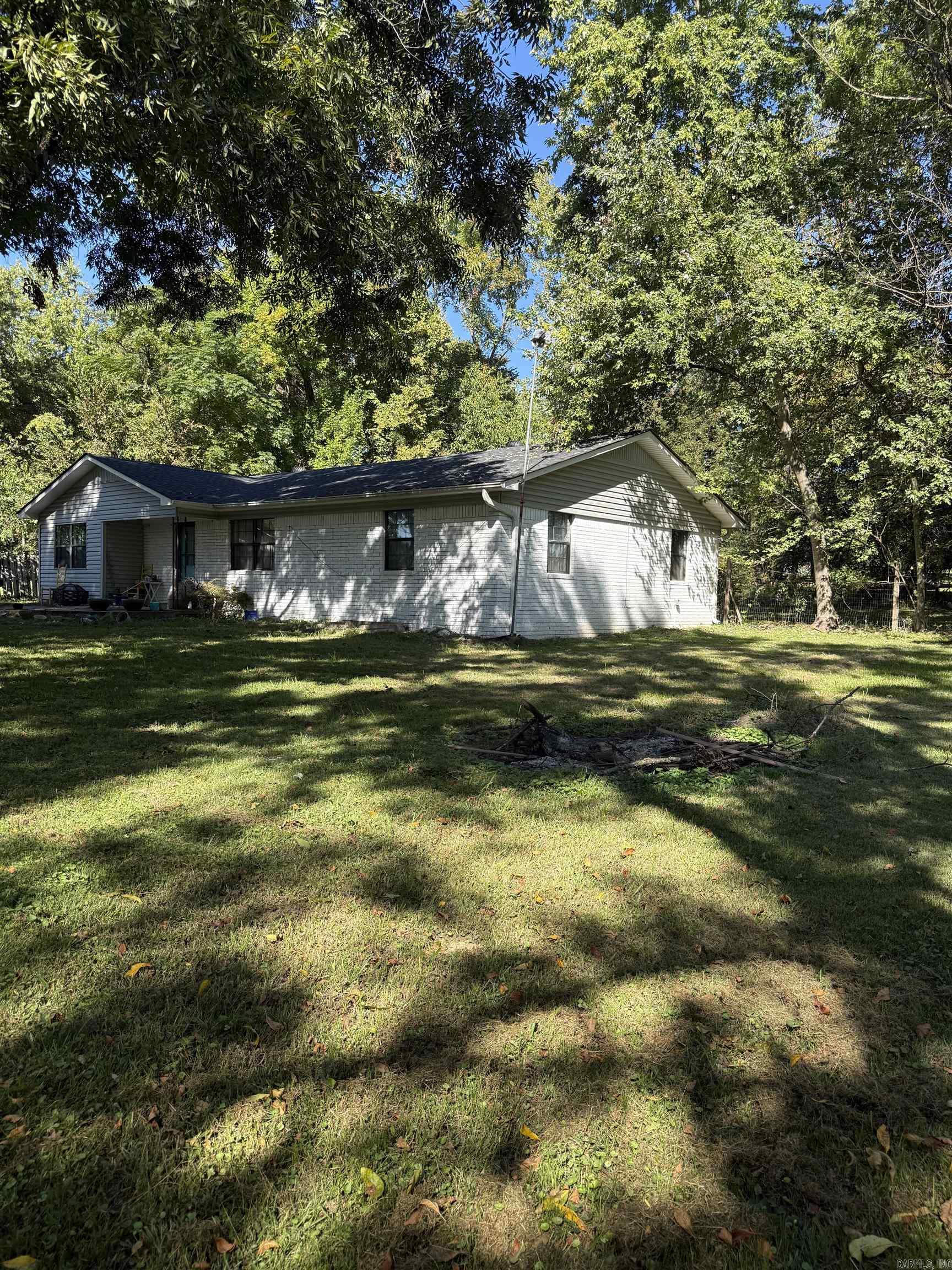 88 Church St  Russellville, AR