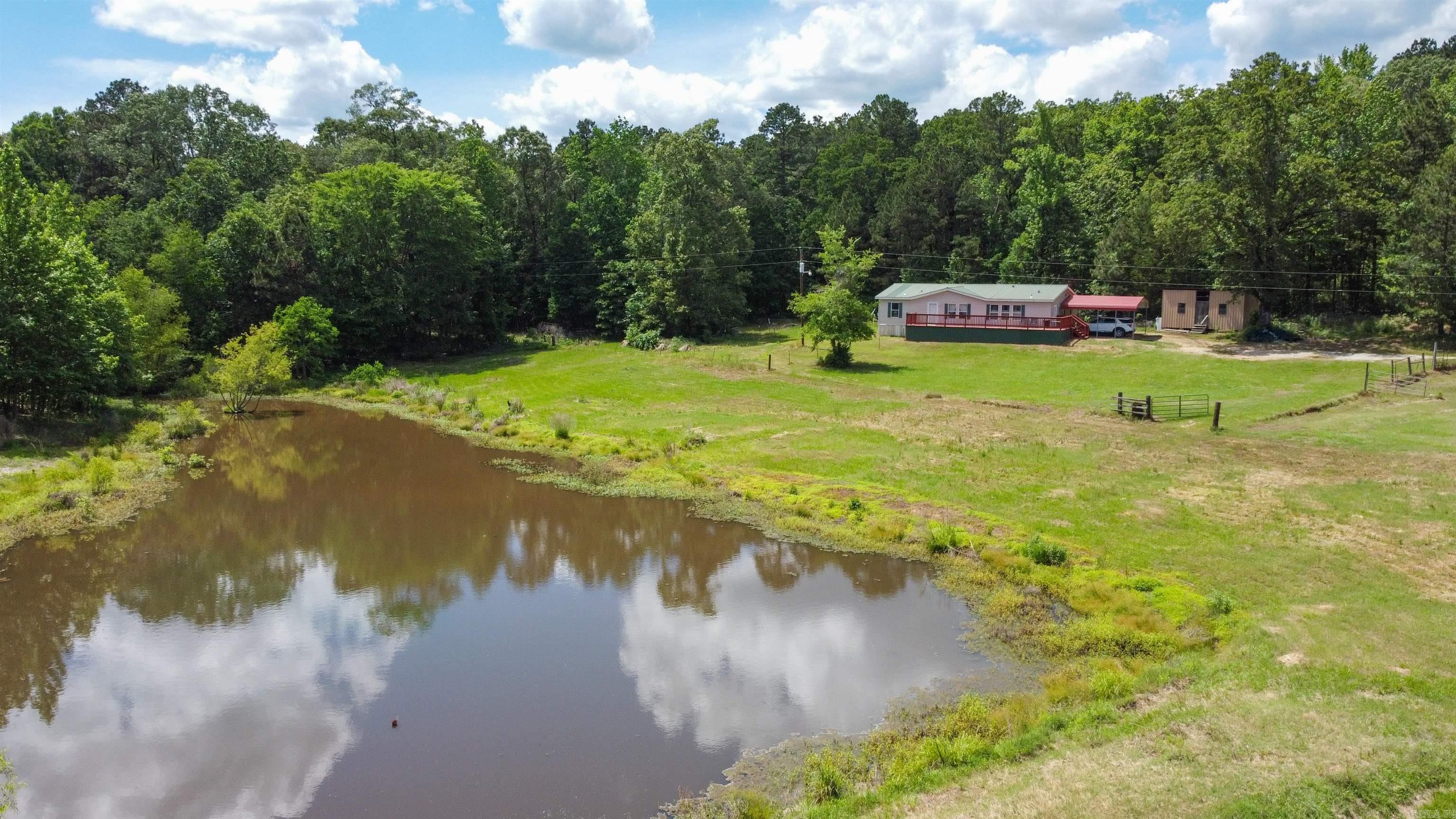 3388 County Road 4223  Bivins, TX