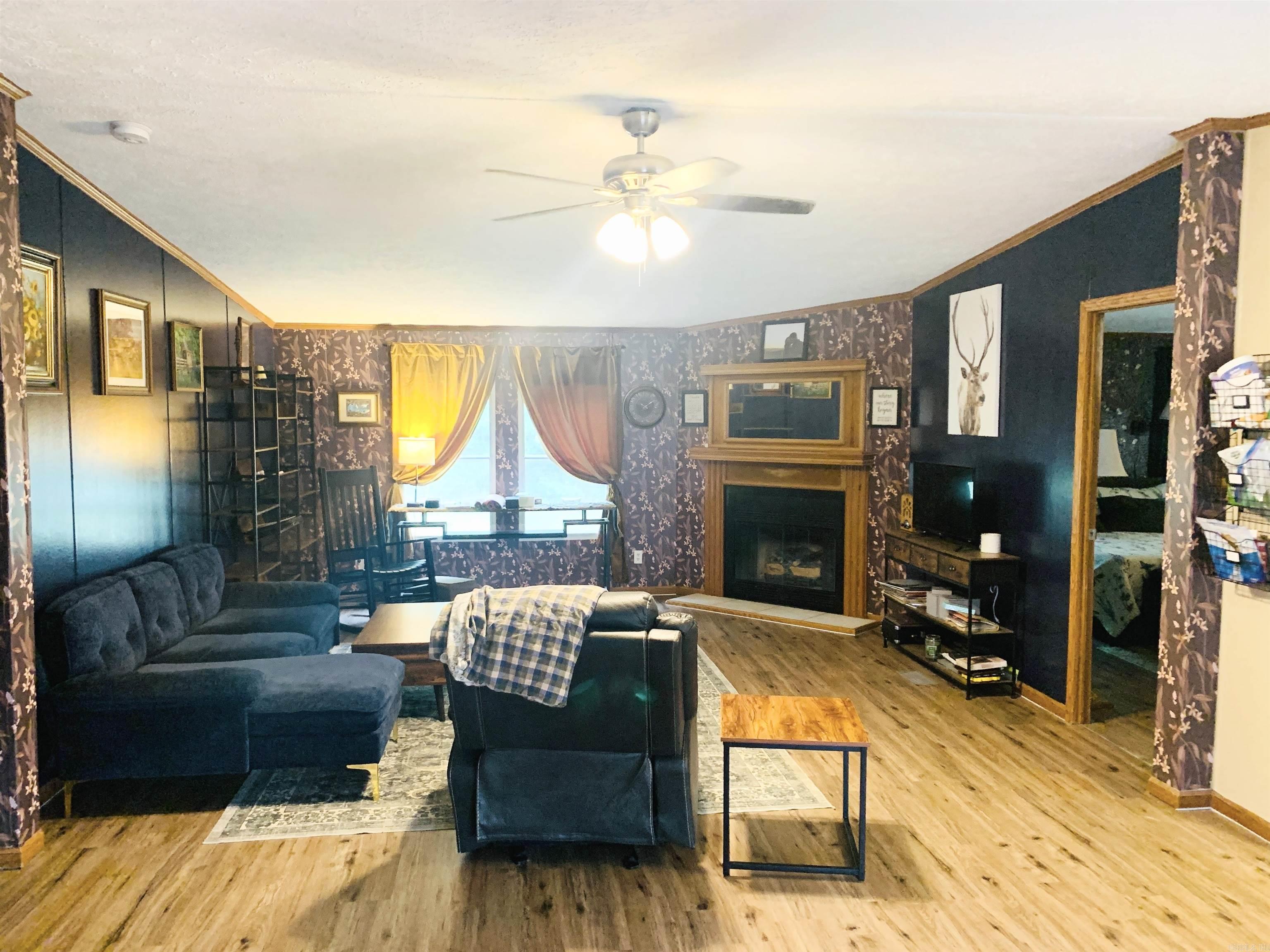 3388 County Road 4223  Bivins, TX