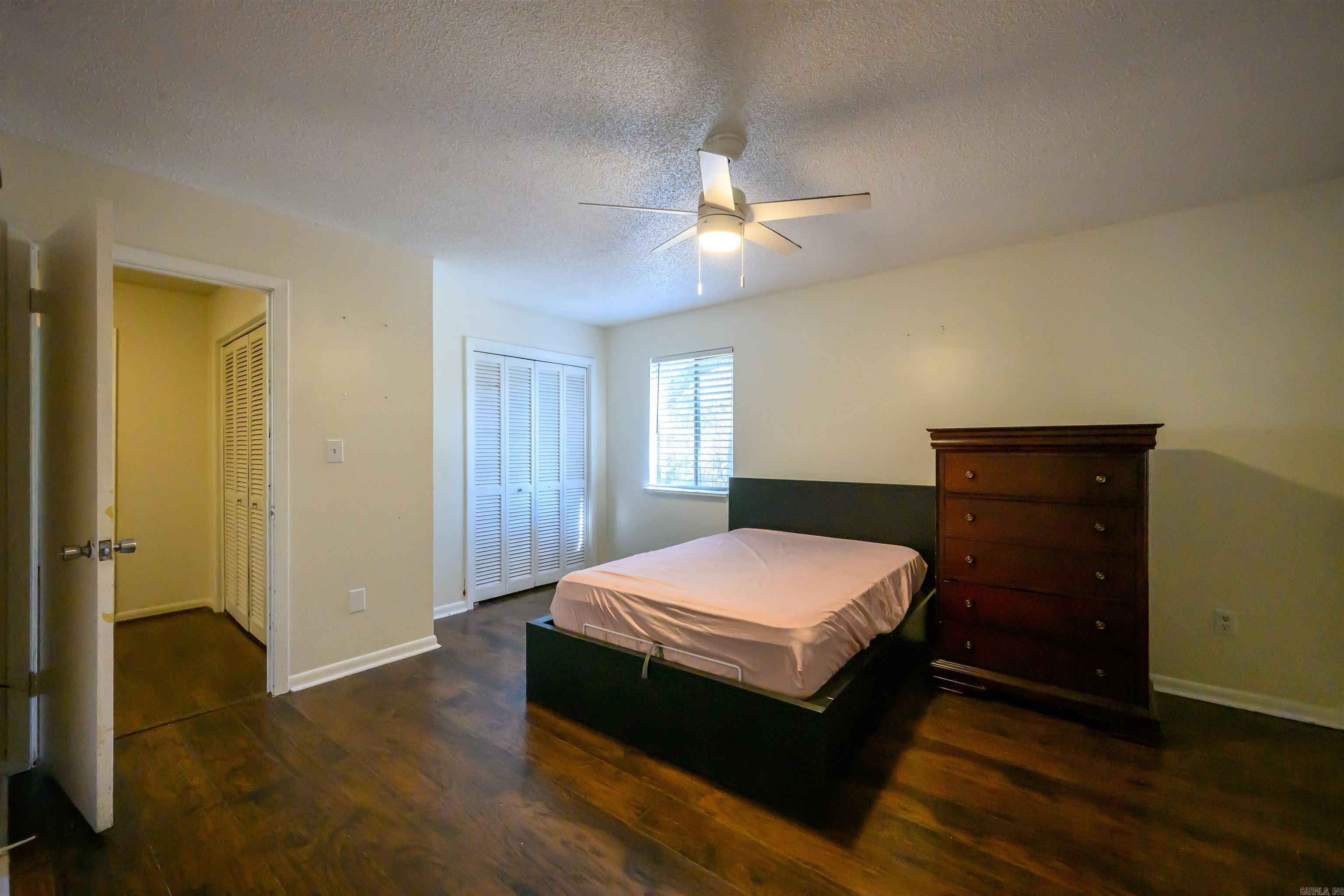 1350 Dogwood Dr.  Batesville, AR