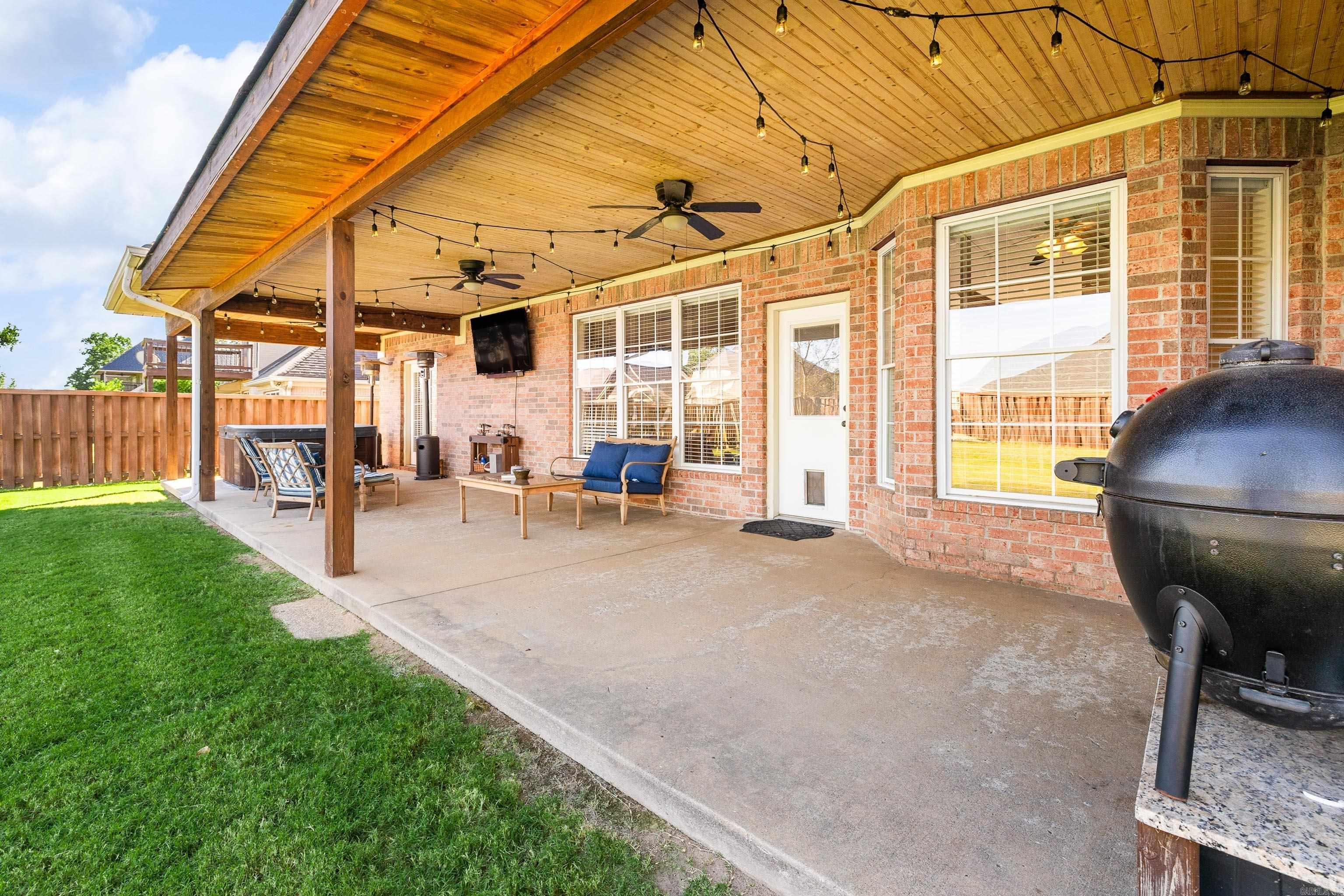 5906 Westminster Benton, AR 72019