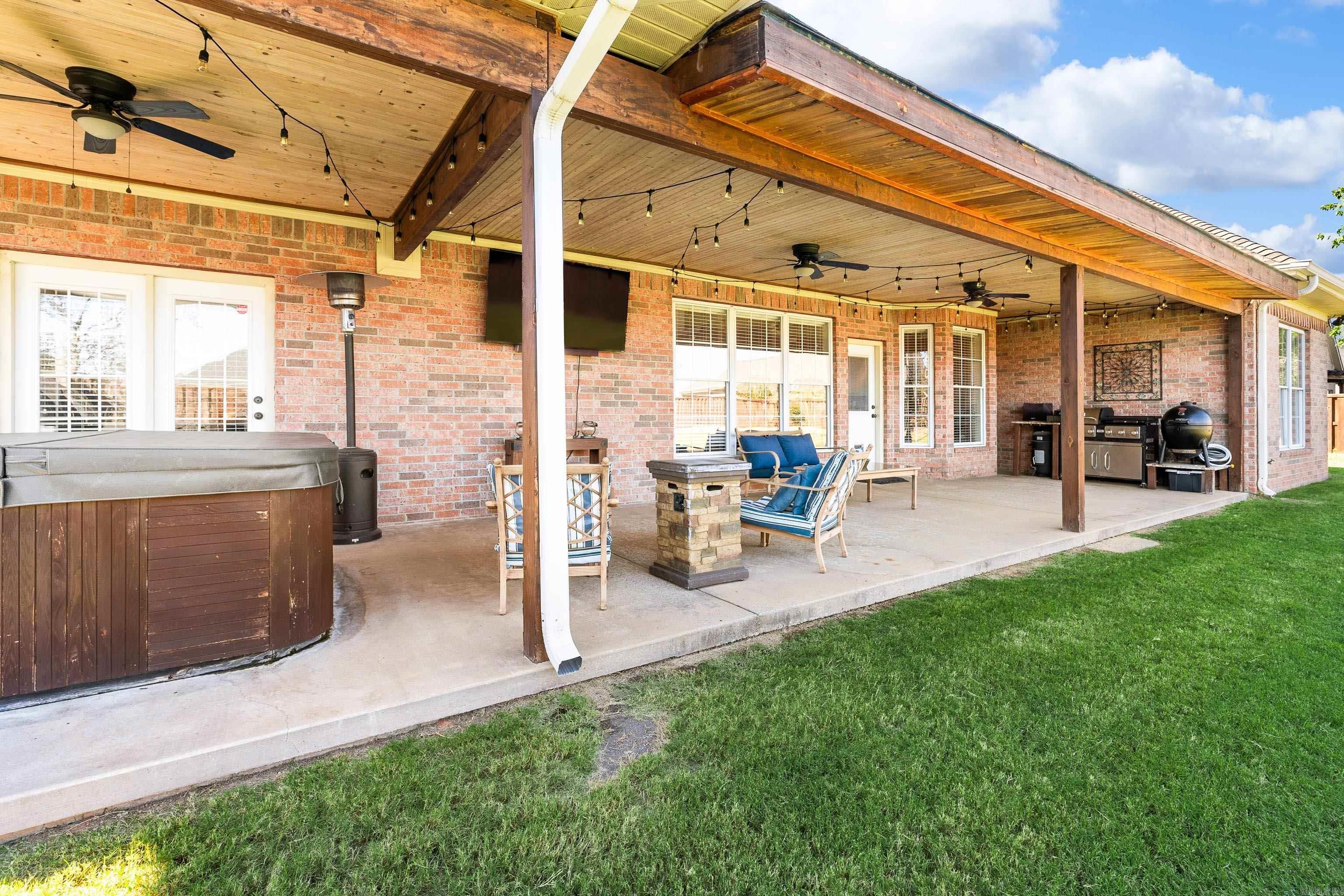 5906 Westminster Benton, AR 72019