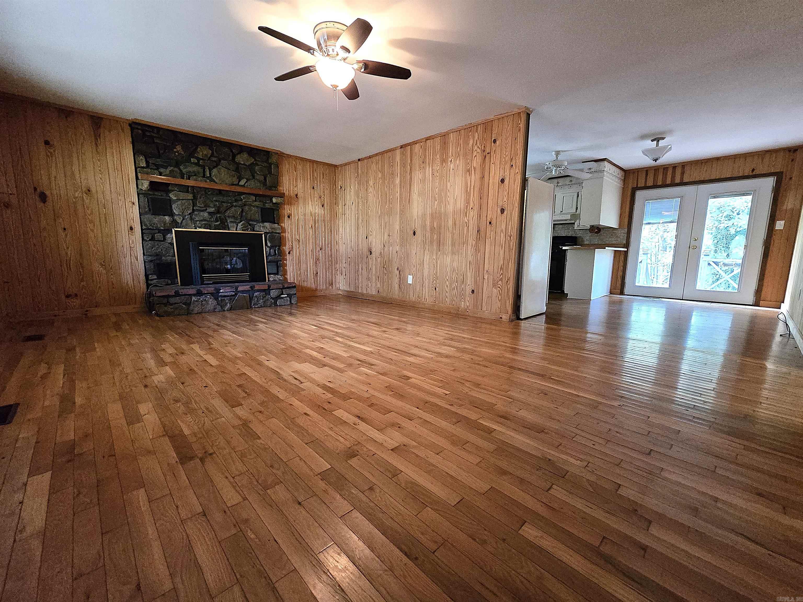 208 Violet Street Batesville, AR 72501