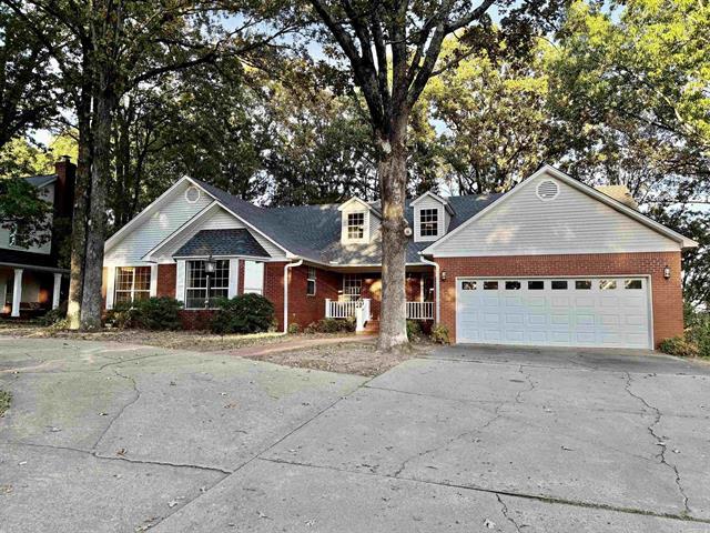 118  Red Oak  Searcy, AR