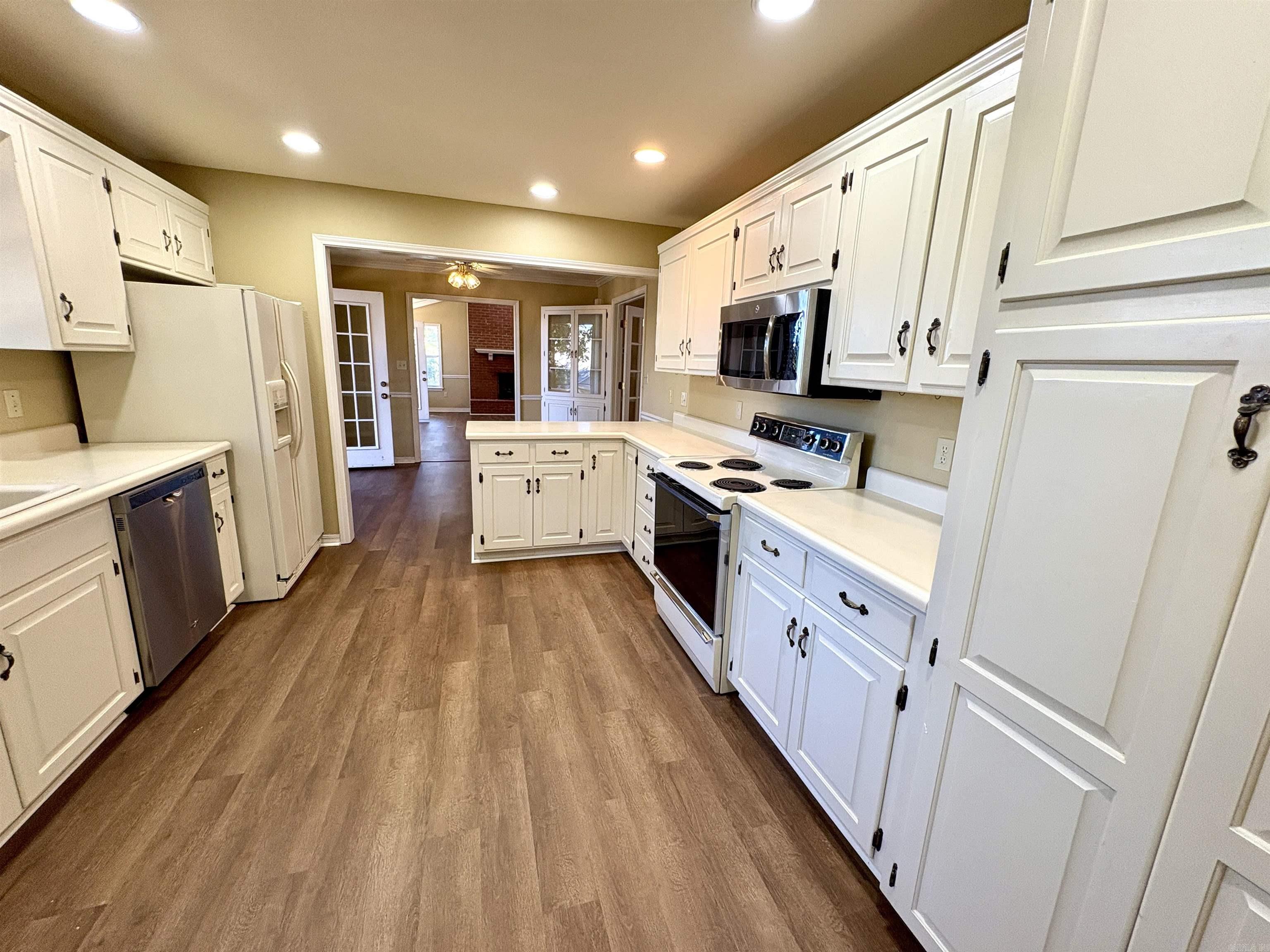 118 Red Oak Lane Searcy, AR 72143