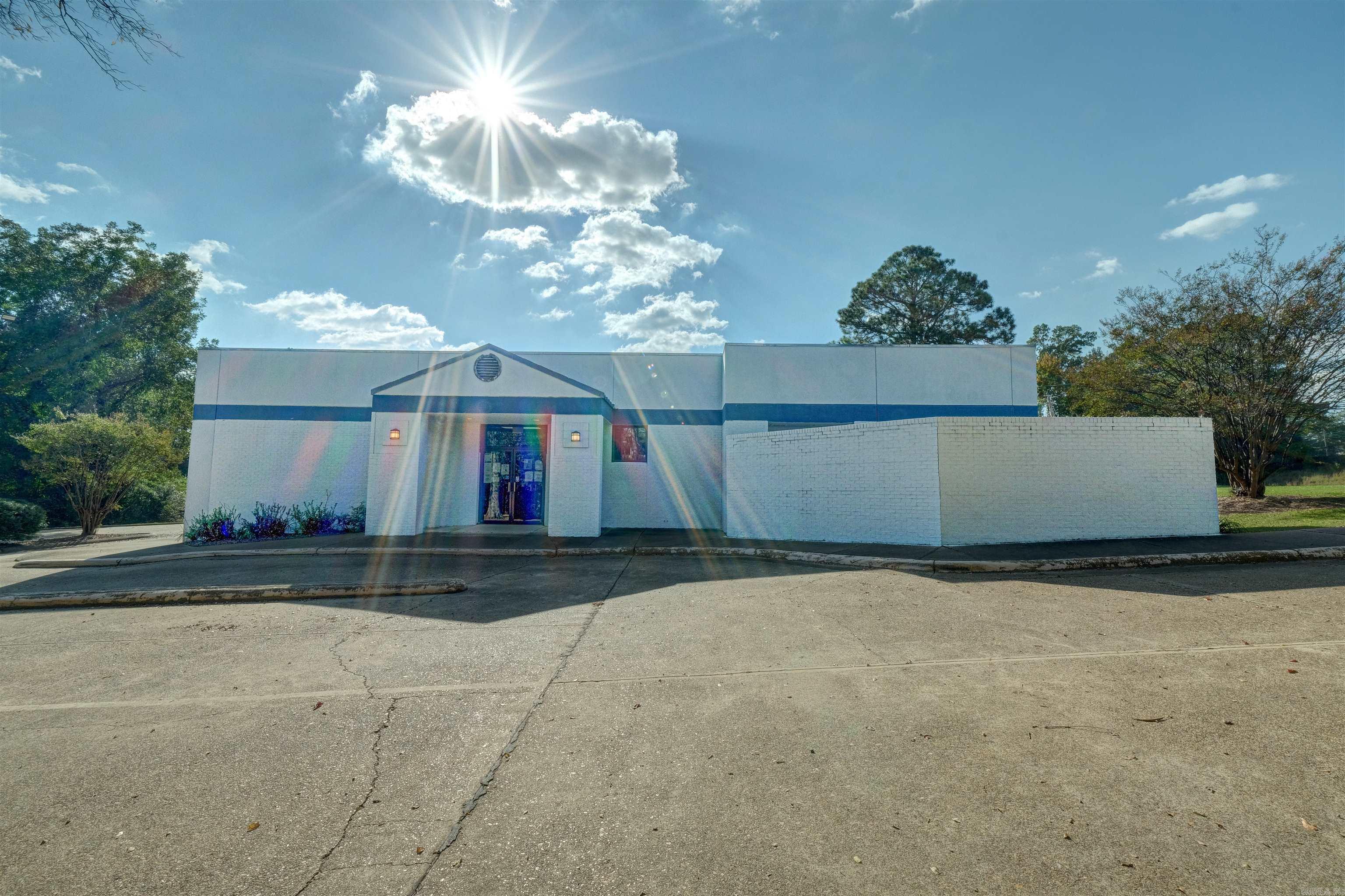 211 Jackson St  Camden, AR