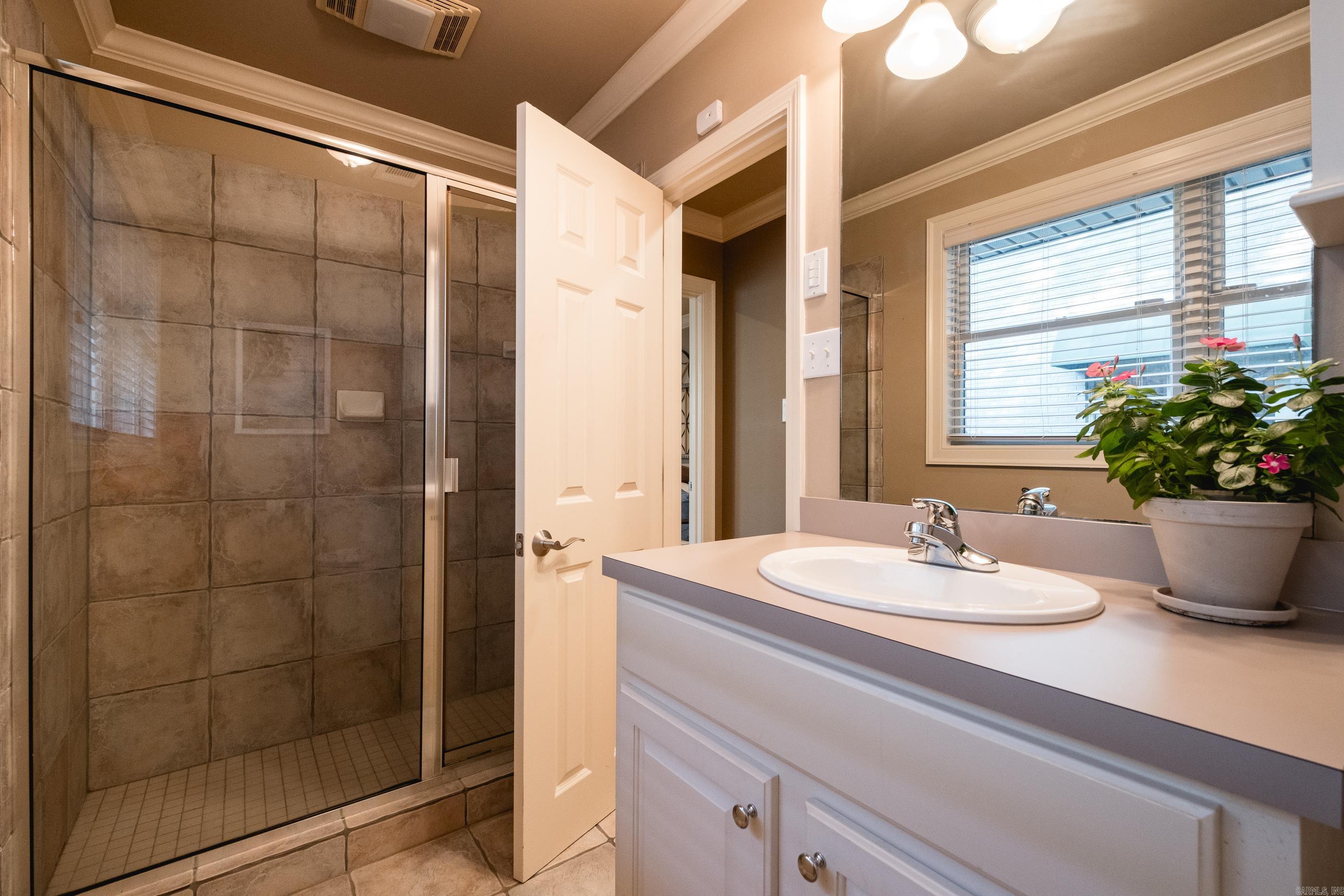 4907 N Lookout  Little Rock, AR