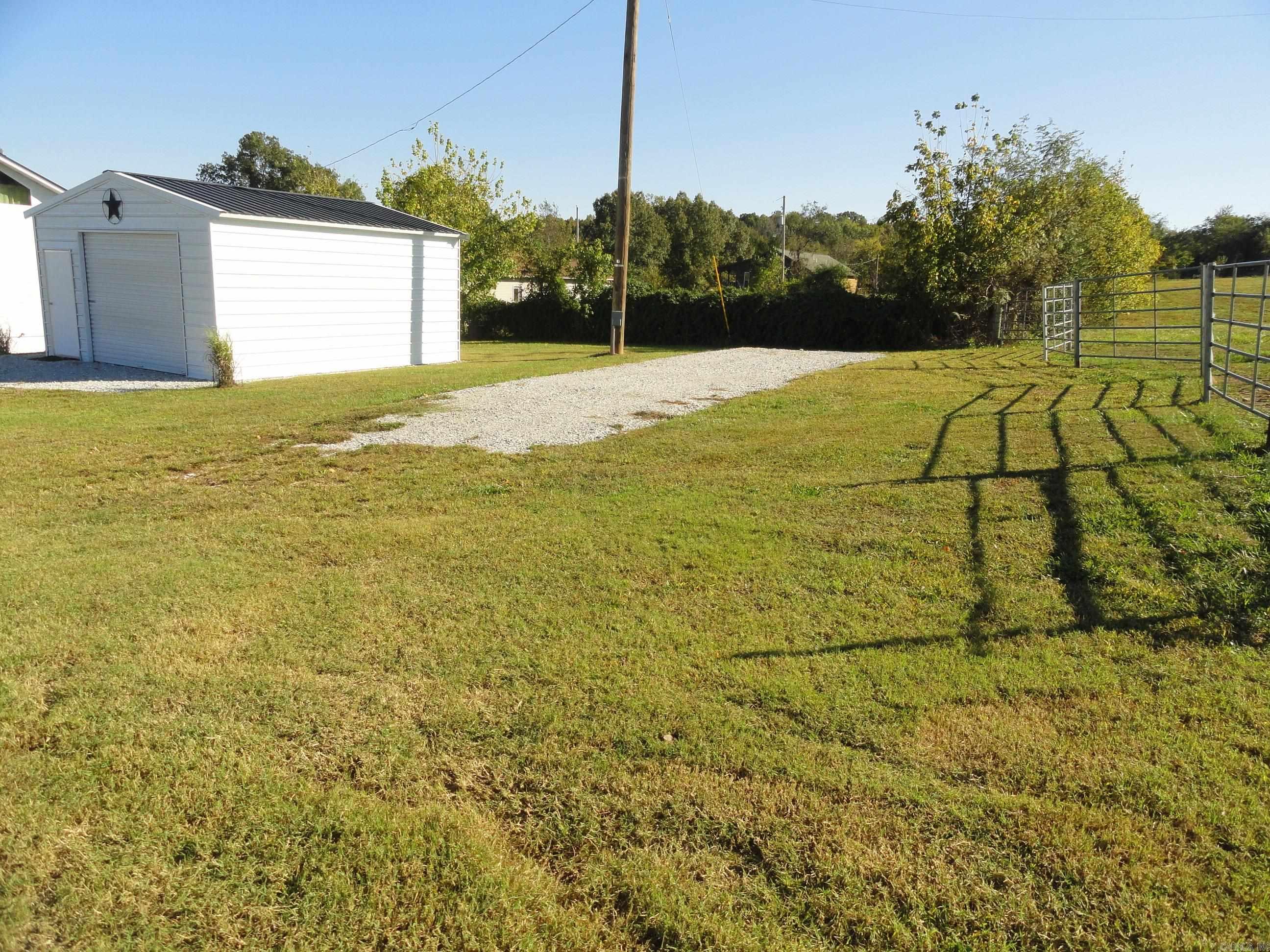 104 Kenzo  Saint Joe, AR