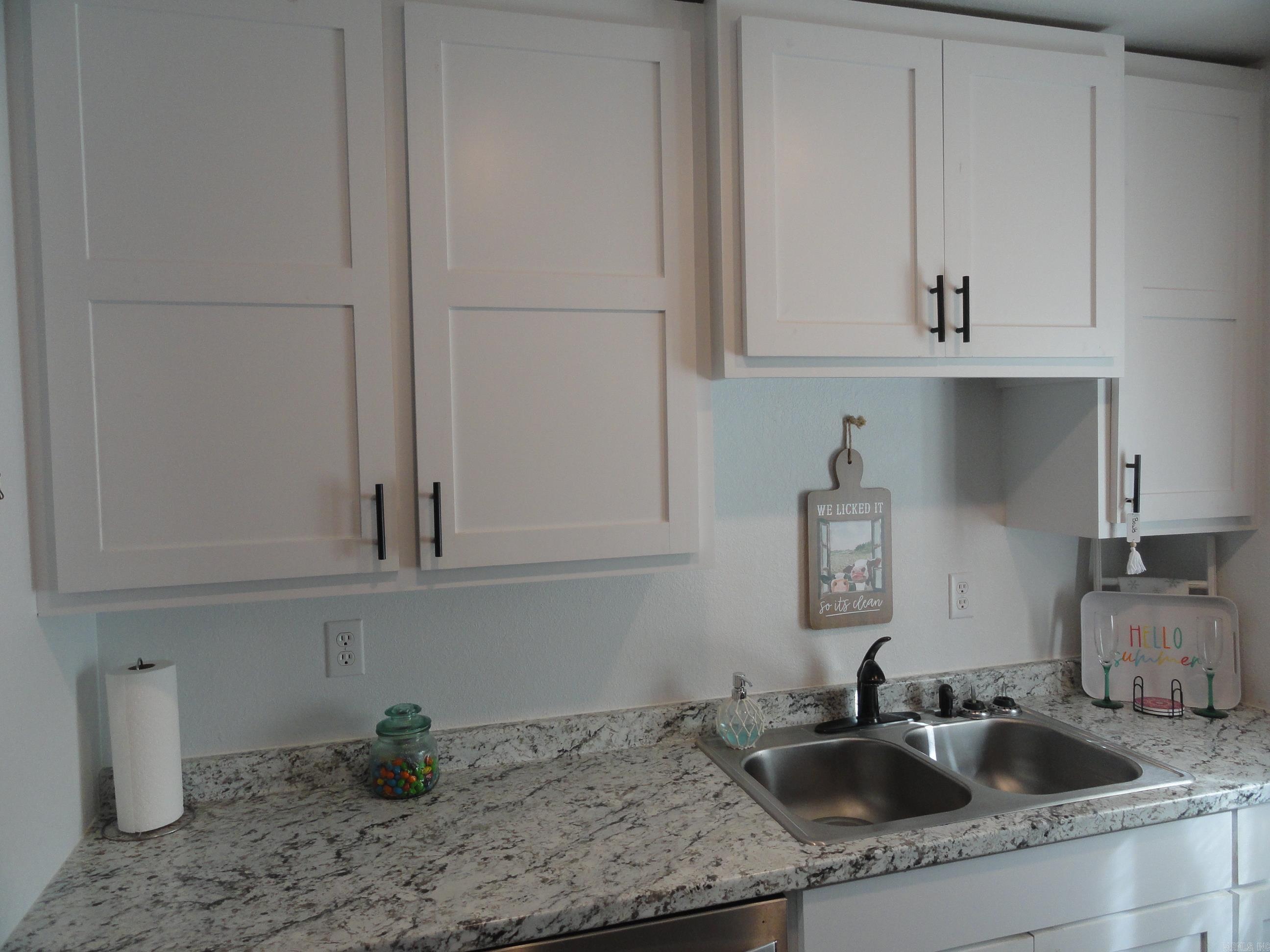 104 Kenzo  Saint Joe, AR