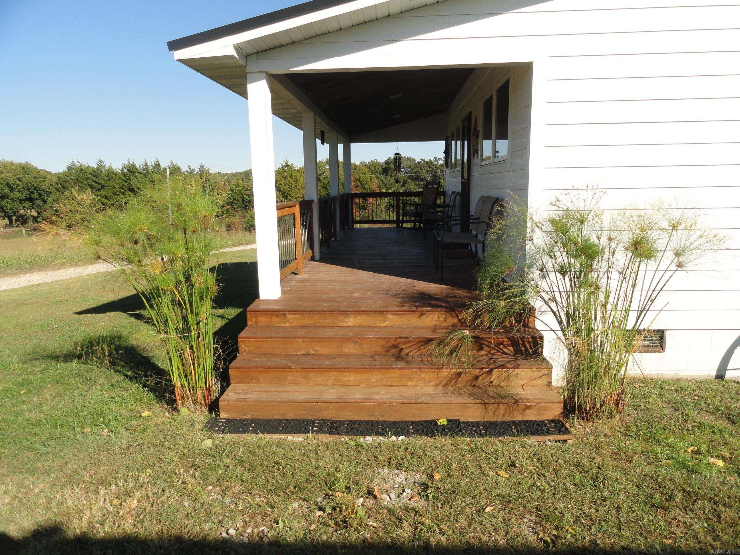 104 Kenzo  Saint Joe, AR