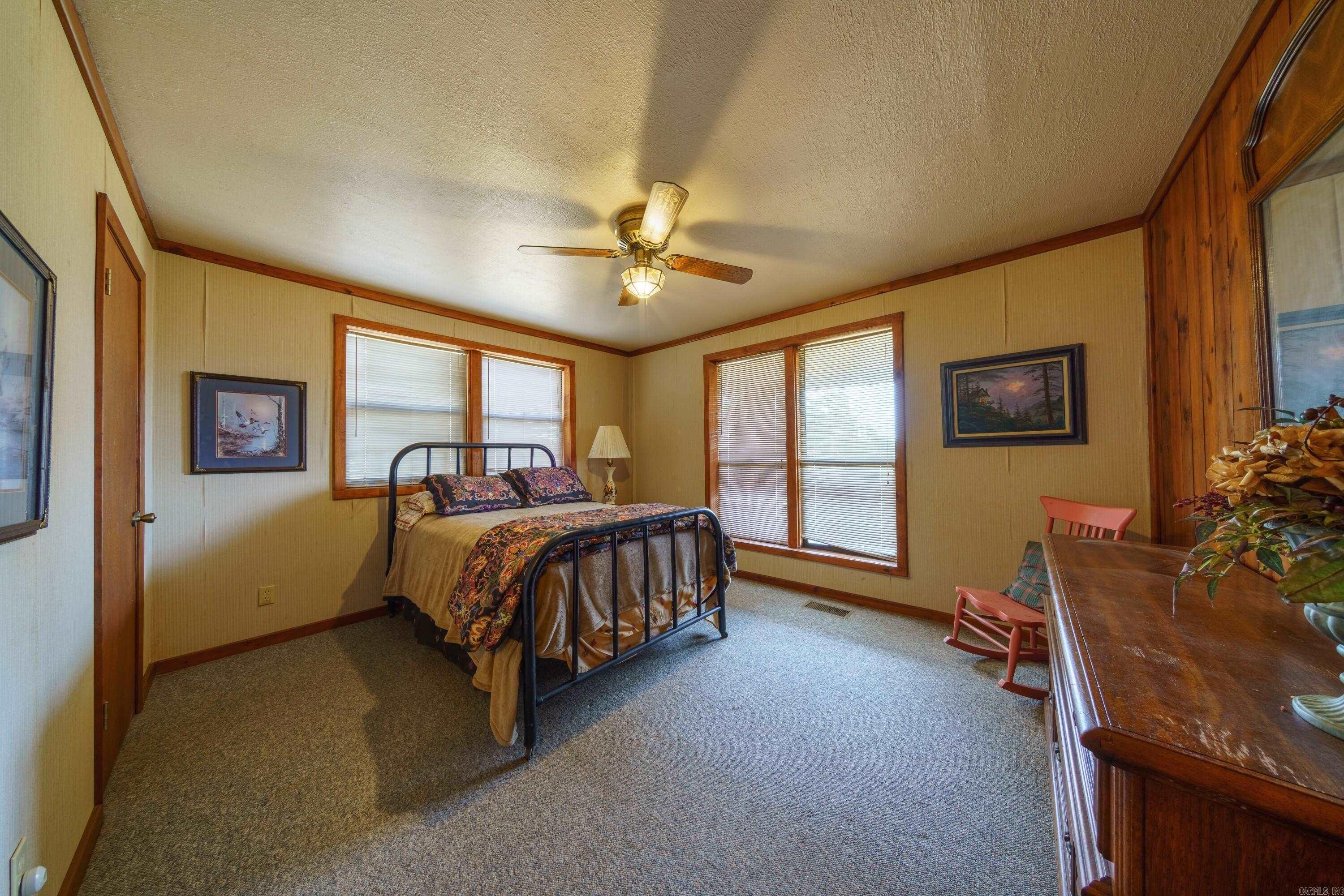 345 Backbone Road Evening Shade, AR 72432